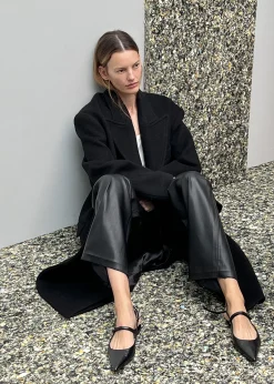 The Frankie Shop Anya Oversized Coat Black