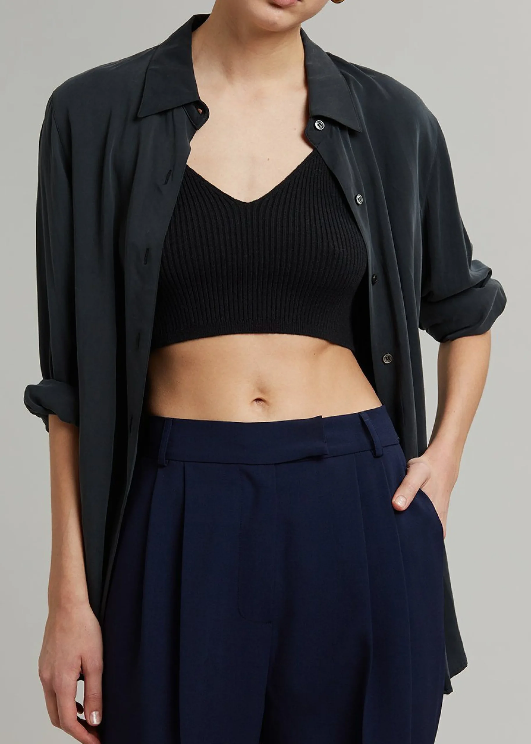 The Frankie Shop Bea Pleated Suit Pants Midnight Blue Sale