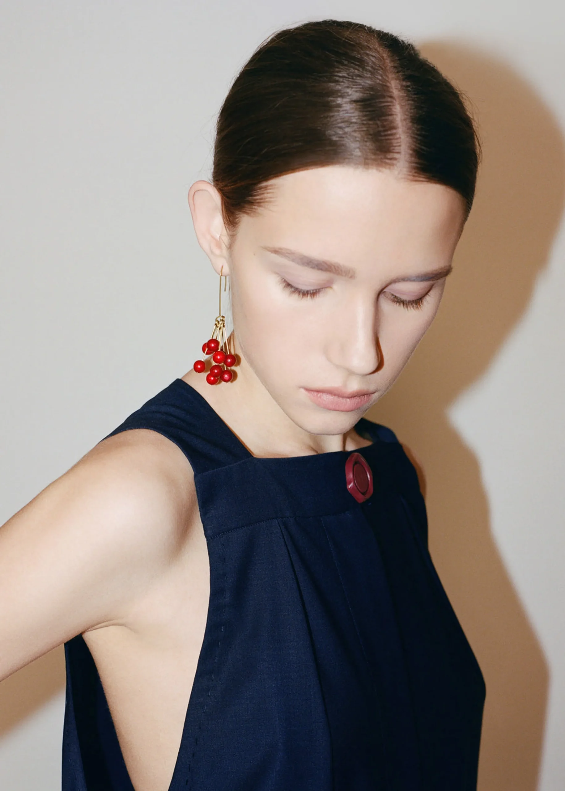 The Frankie Shop Bevza 'Chervona Kalyna' Mono Earring Red Online
