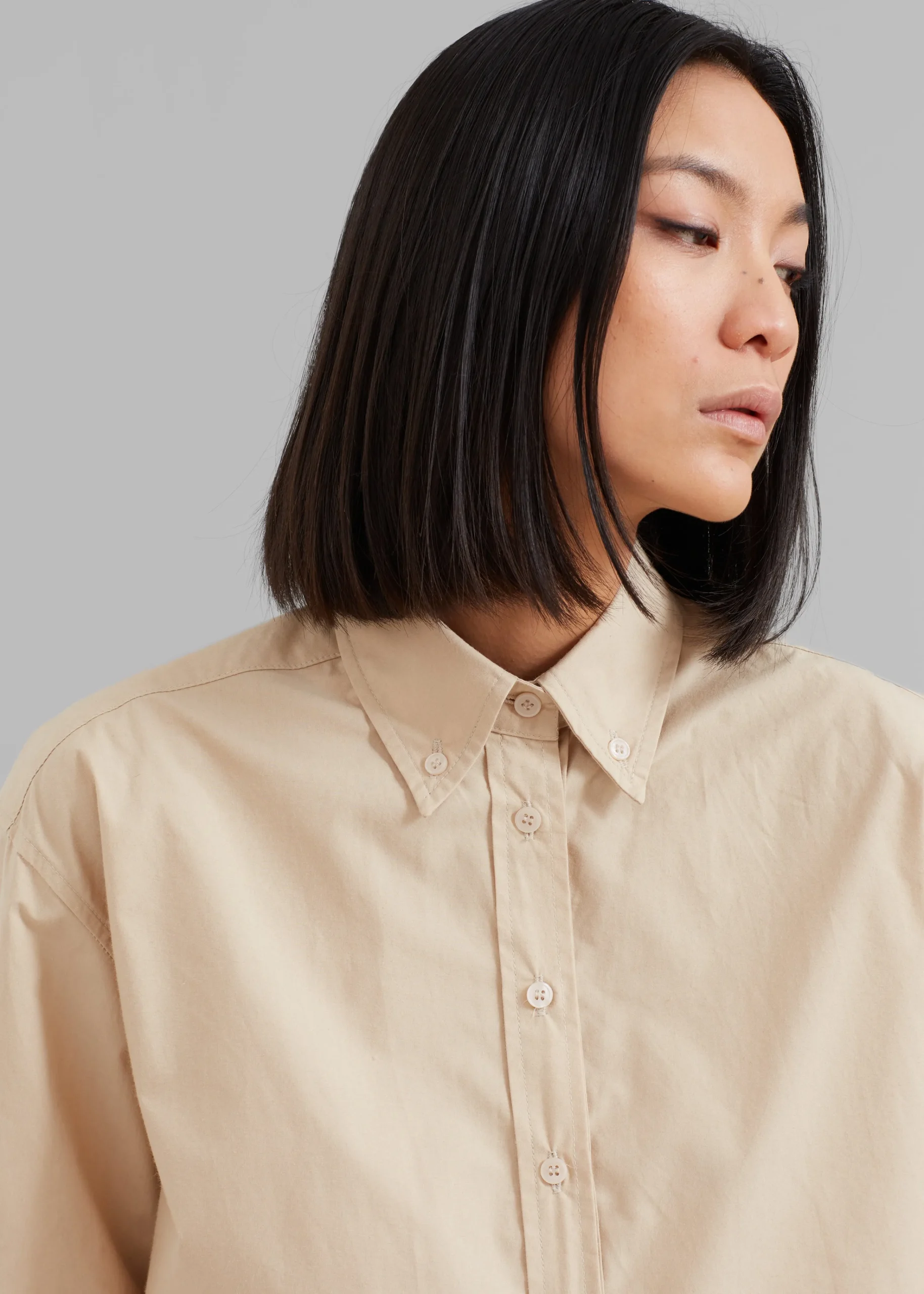 The Frankie Shop Caracas Cropped Shirt Beige
