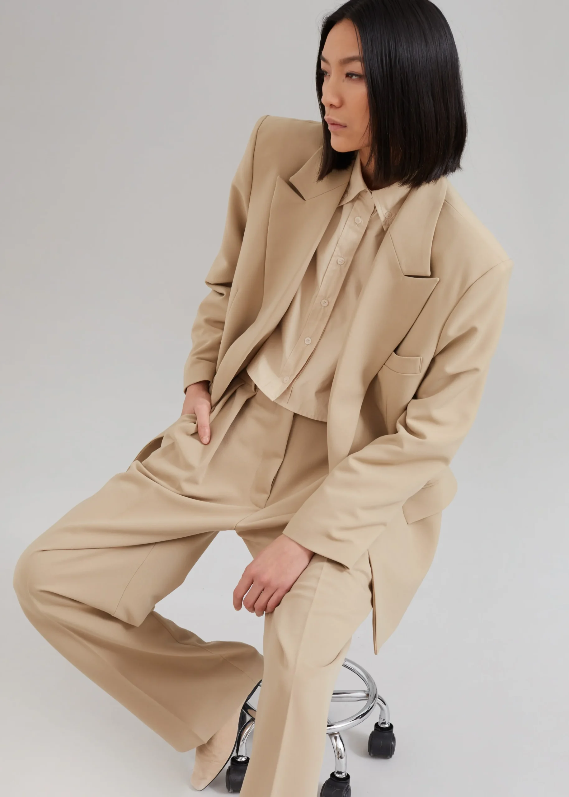 The Frankie Shop Corrin Pleated Trousers Beige Outlet