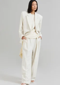 The Frankie Shop Corrin Pleated Trousers Ivory Hot