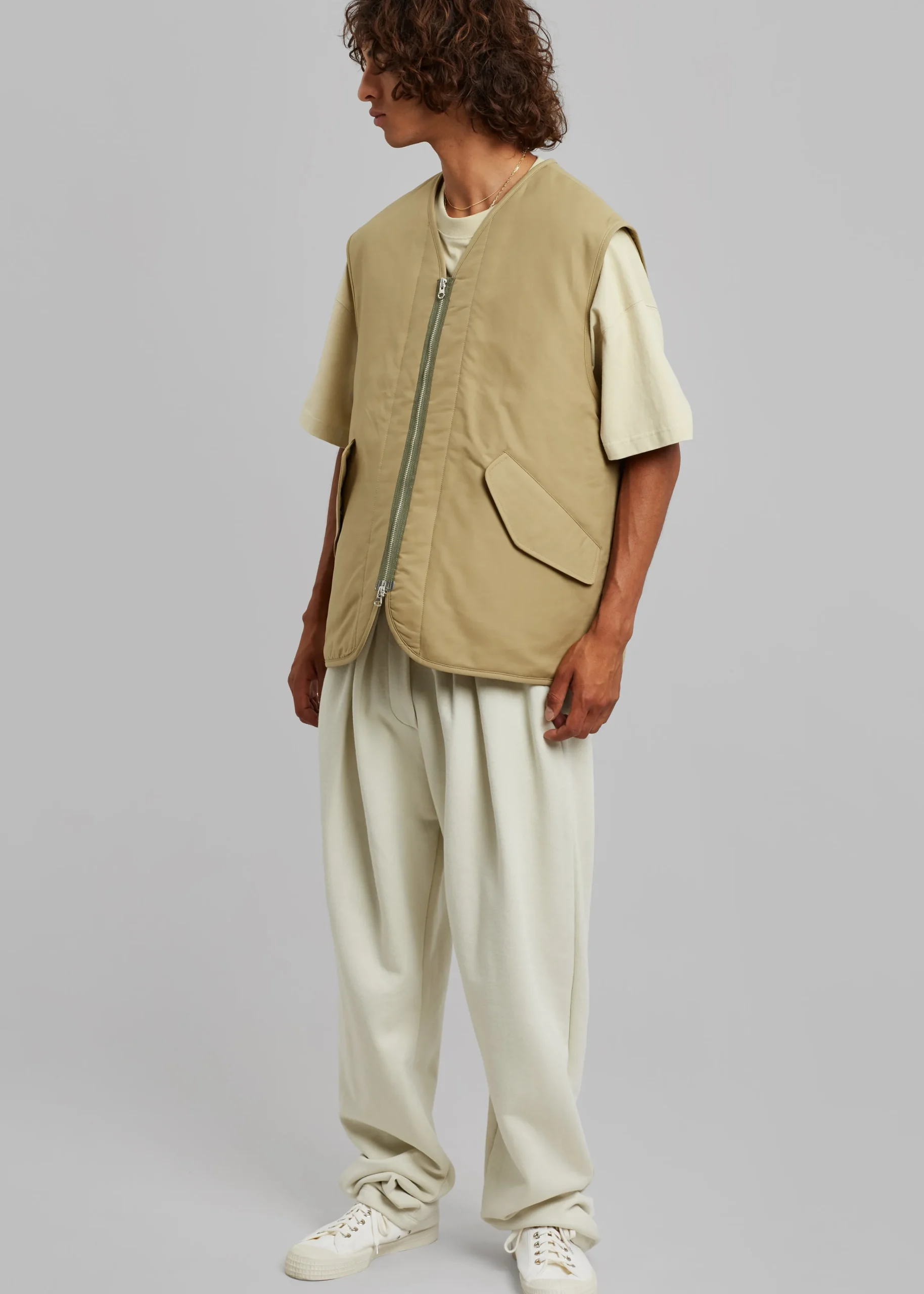 The Frankie Shop Devon Wide Zip Vest Pale Olive Online