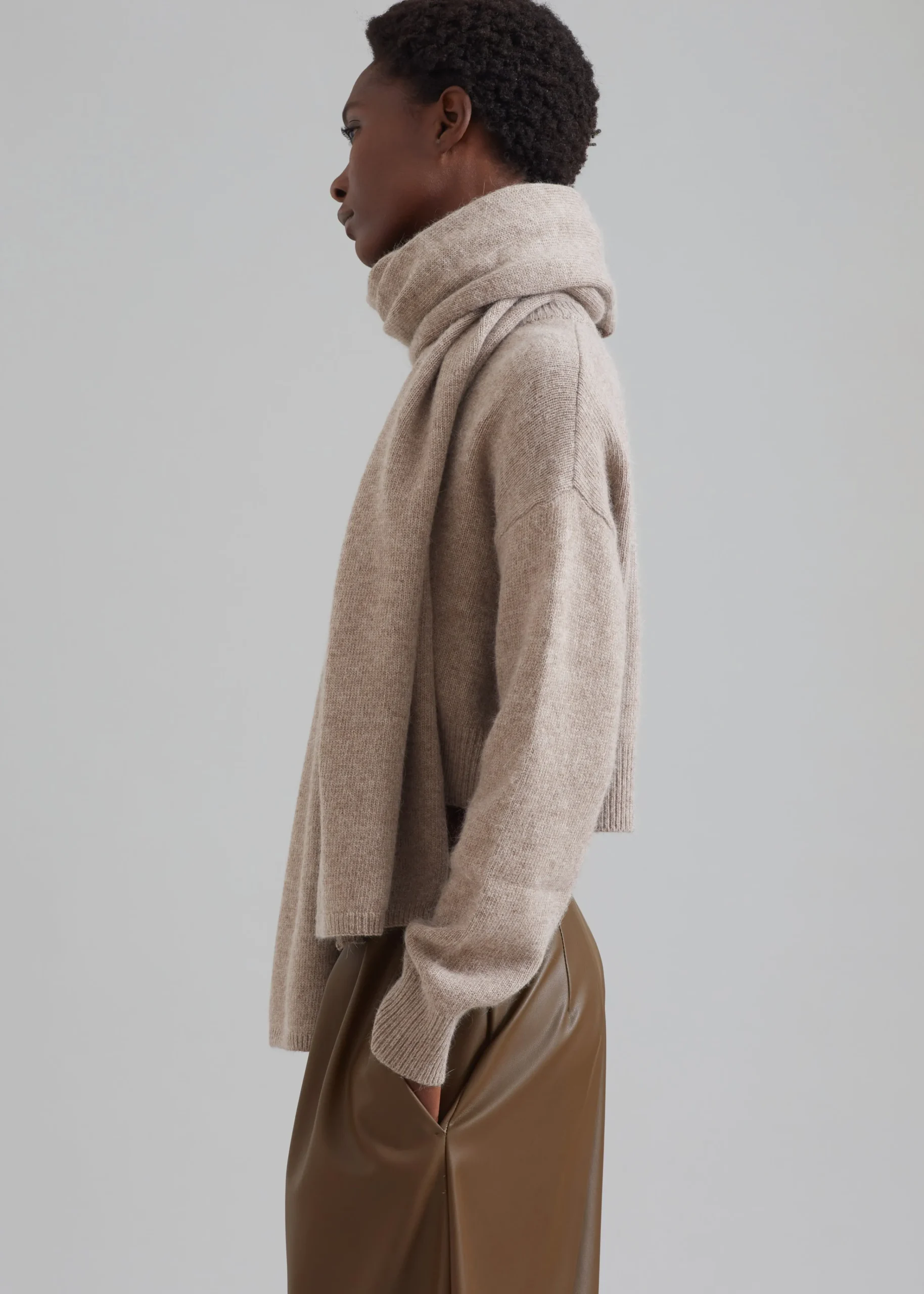 The Frankie Shop Dori Sweater & Scarf Set Taupe New