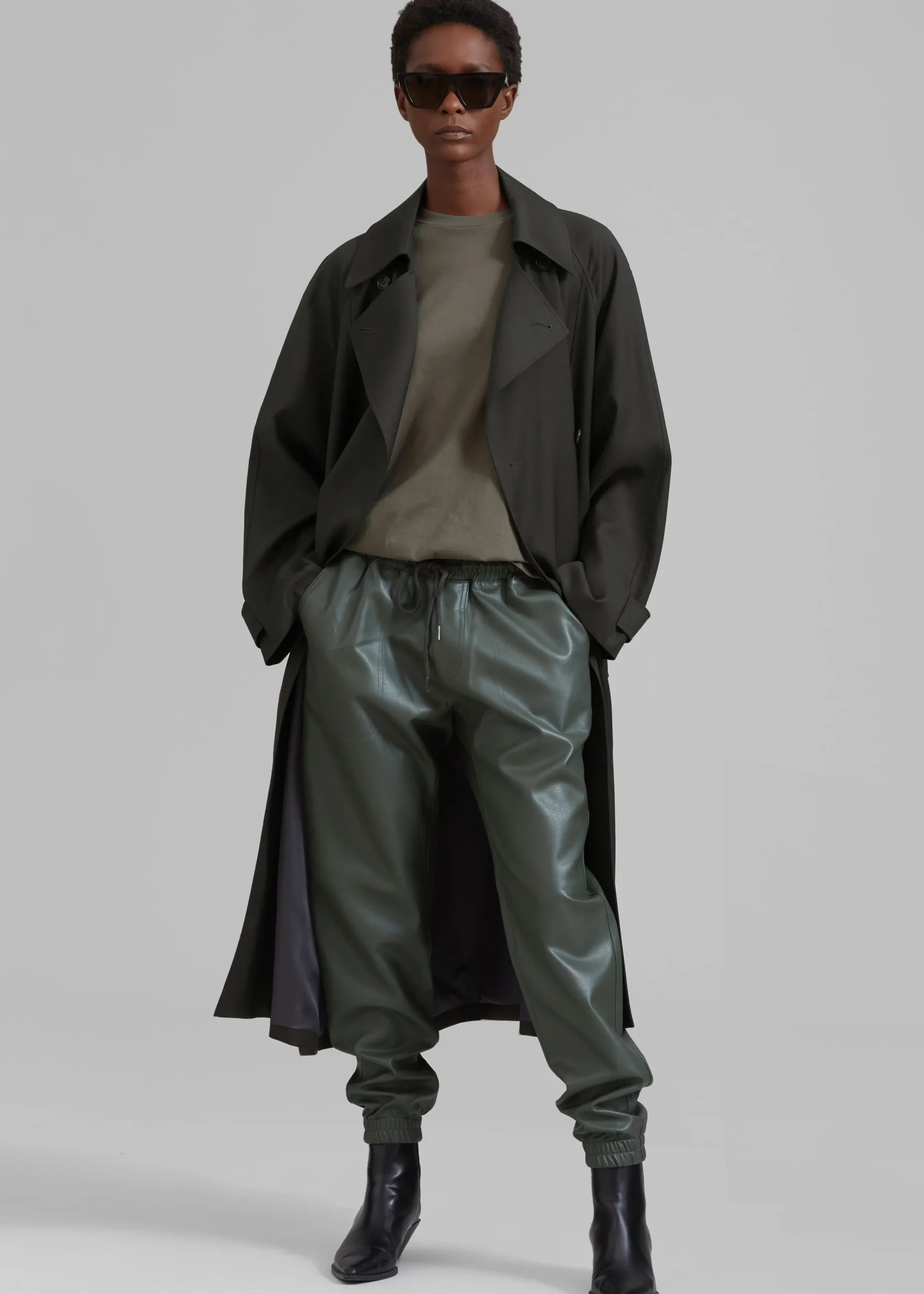 The Frankie Shop Faro Boxy Tee Dark Olive Outlet