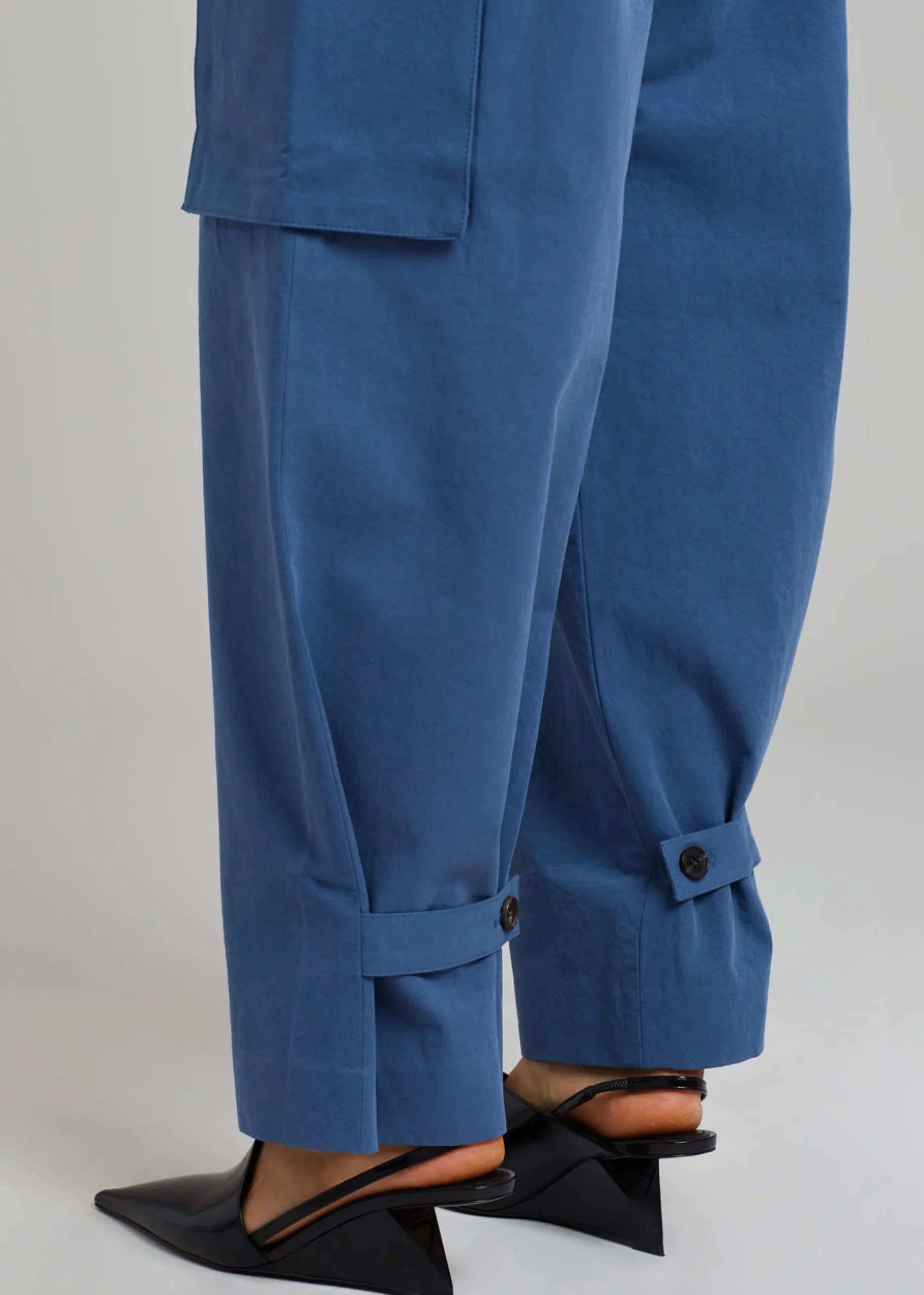 The Frankie Shop Gianna Cargo Pants Medium Wash Best
