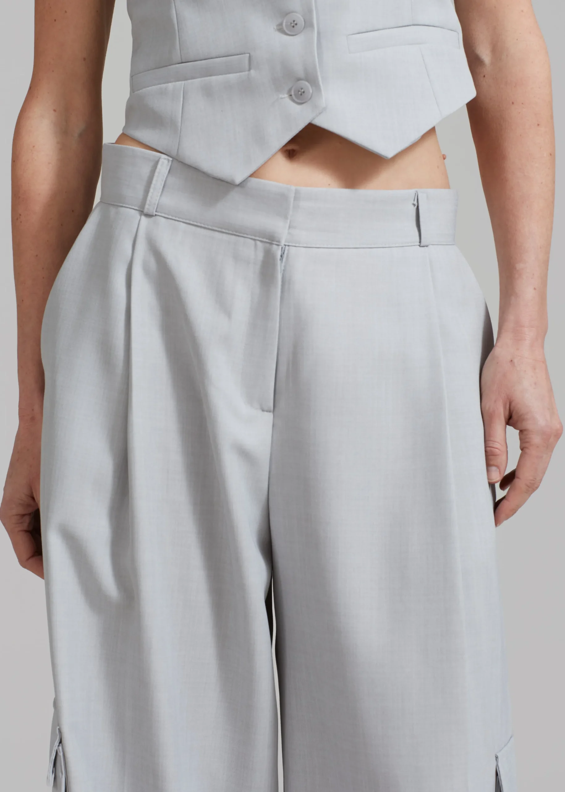 The Frankie Shop Gladys Cargo Pants Grey Best