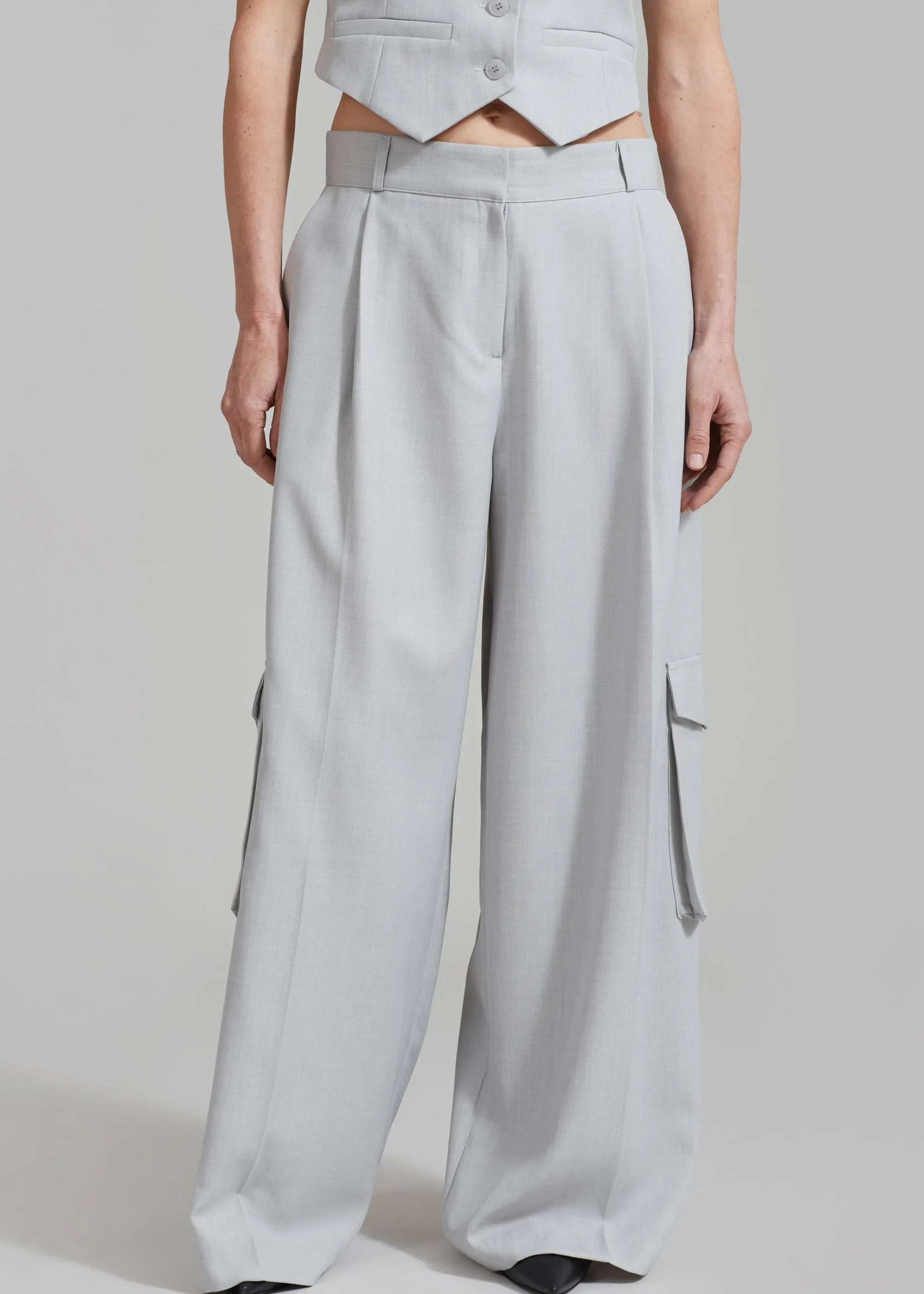 The Frankie Shop Gladys Cargo Pants Grey Best