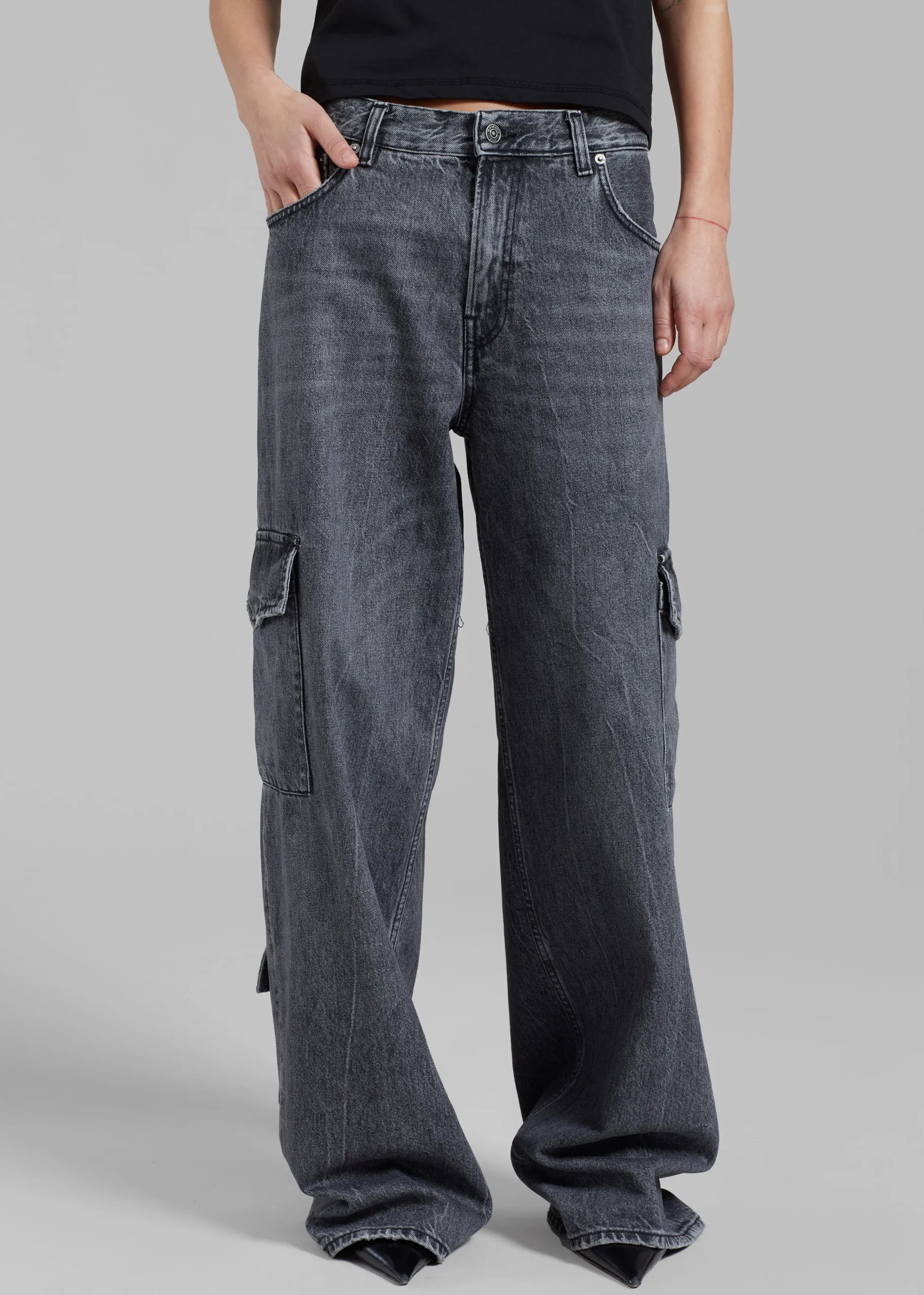 The Frankie Shop Haikure Bethany Cargo Pants Marble Black Online