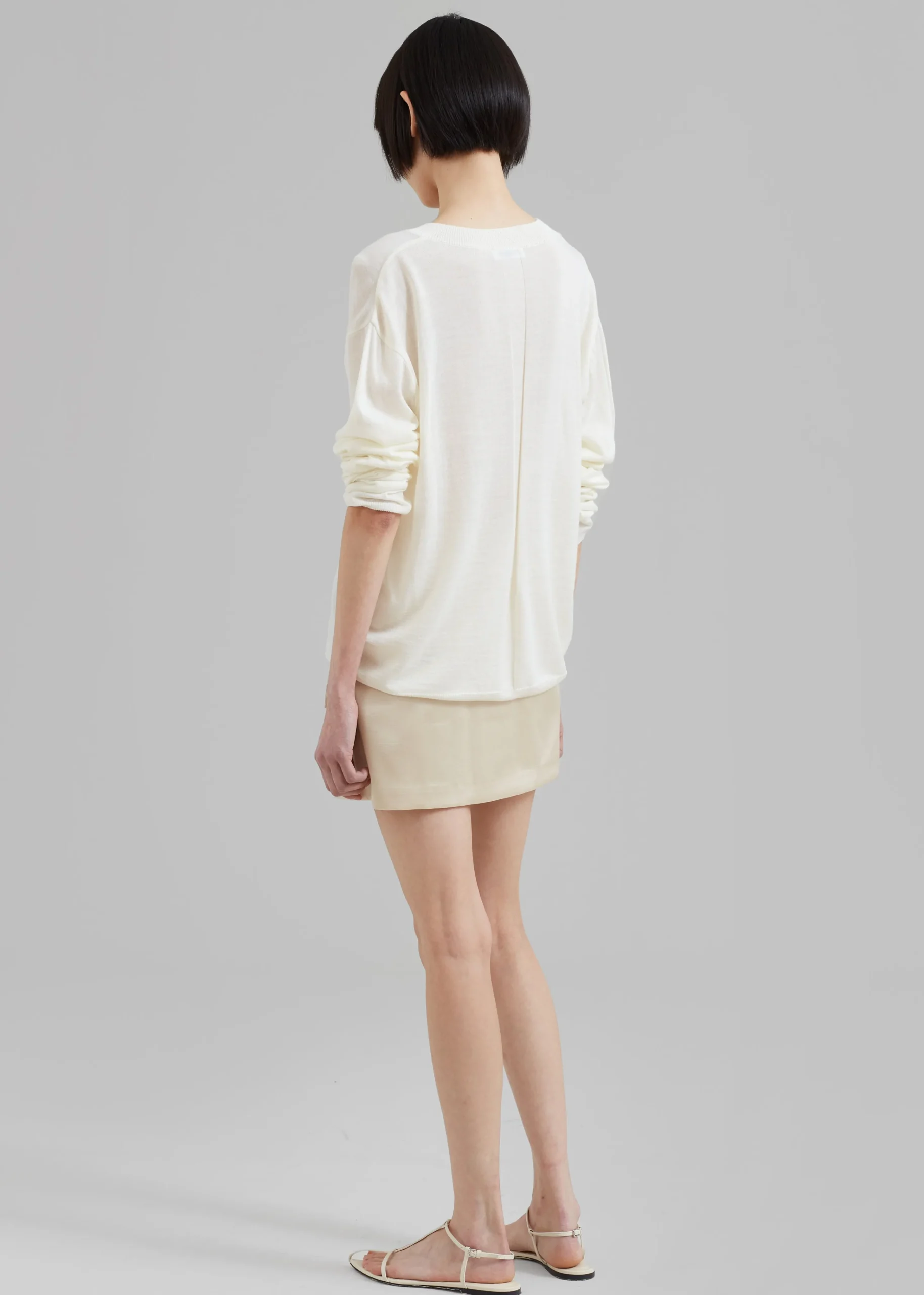 The Frankie Shop Hudson Satin Cargo Skirt Beige Outlet