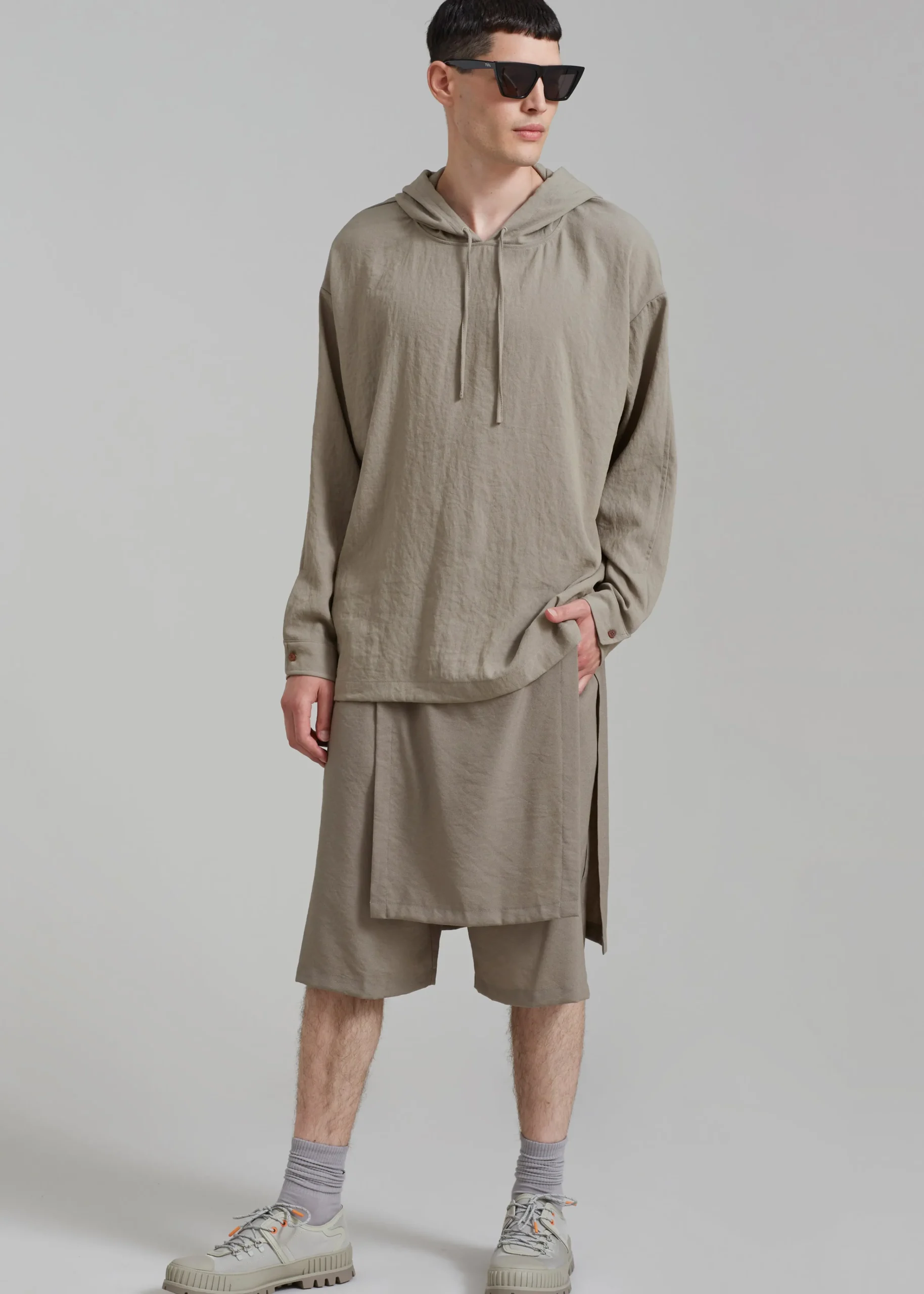 The Frankie Shop Keanu Light Wrap Shorts Olive Best