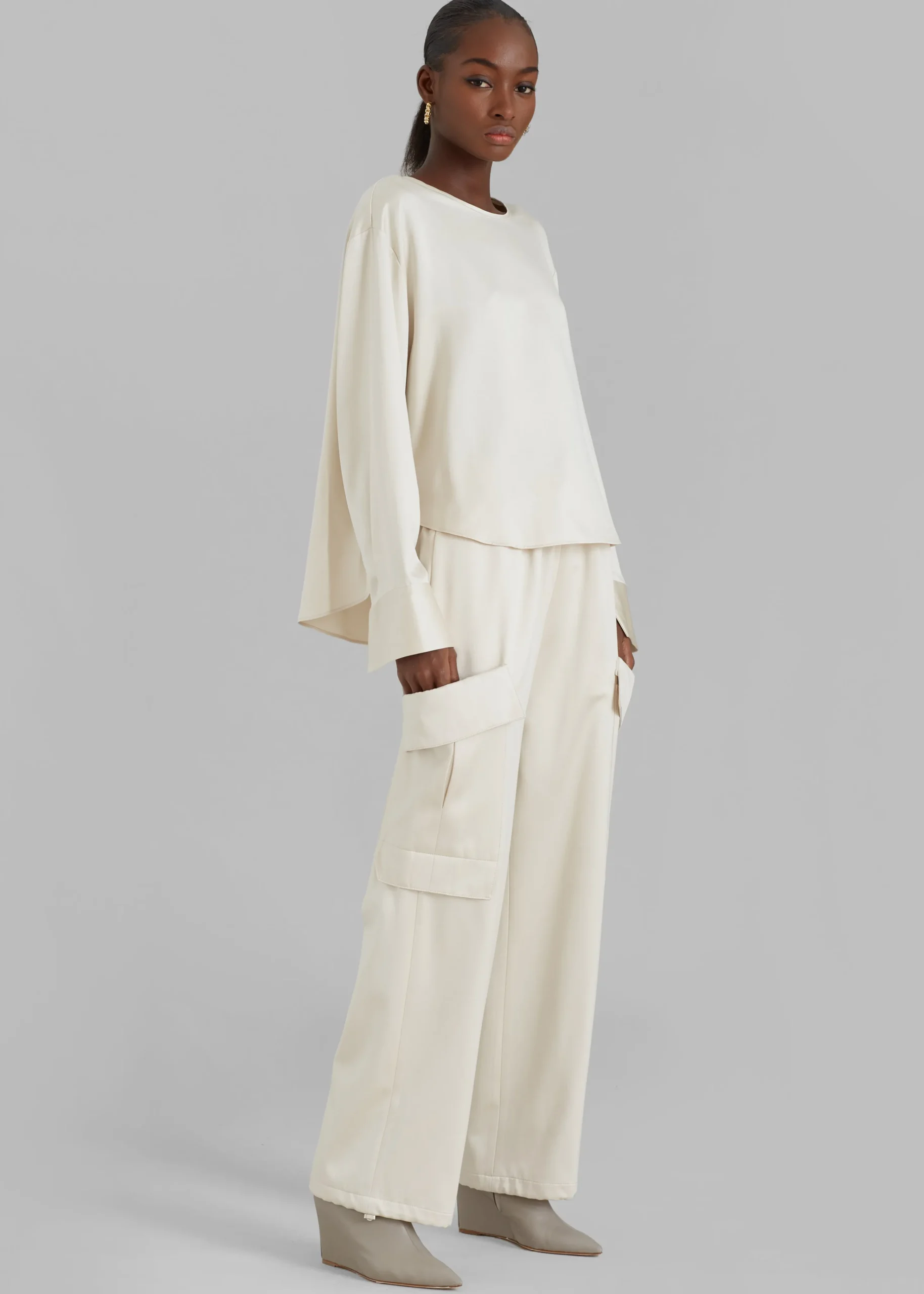 The Frankie Shop Kemp Silky Blouse Cream Sale