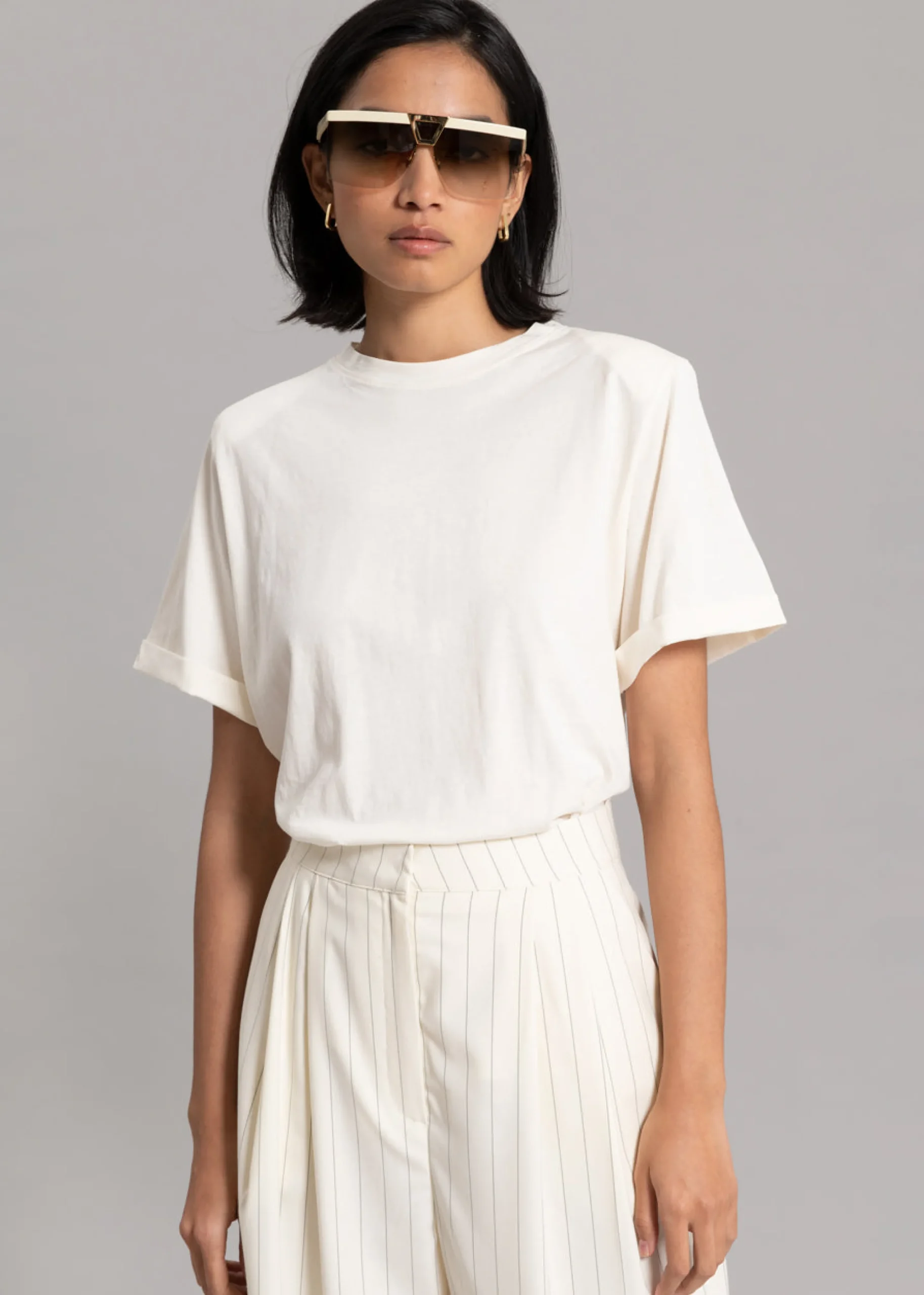 The Frankie Shop Lena Padded Shoulder Tee Cream