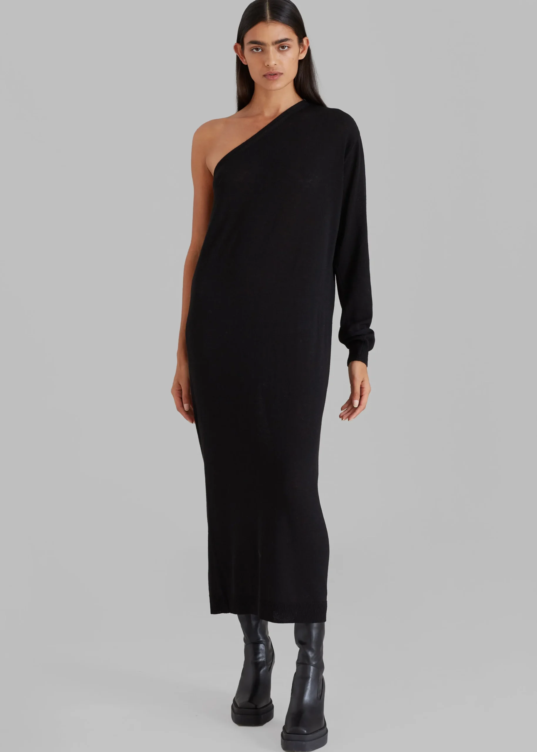 The Frankie Shop Lina One Shoulder Loose Knit Dress Black Online