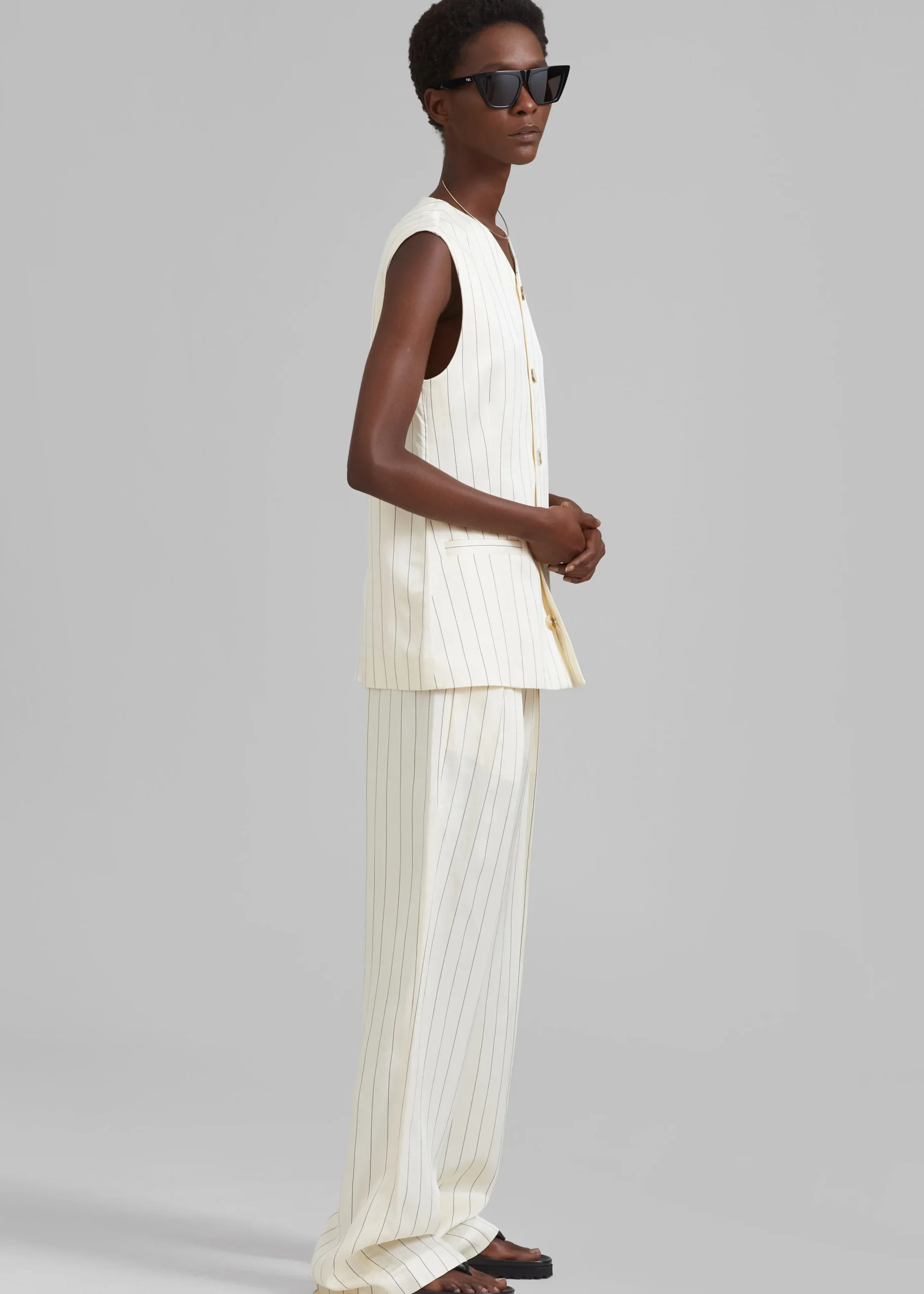 The Frankie Shop Loulou Studio Cetina Vest Striped Beige Outlet