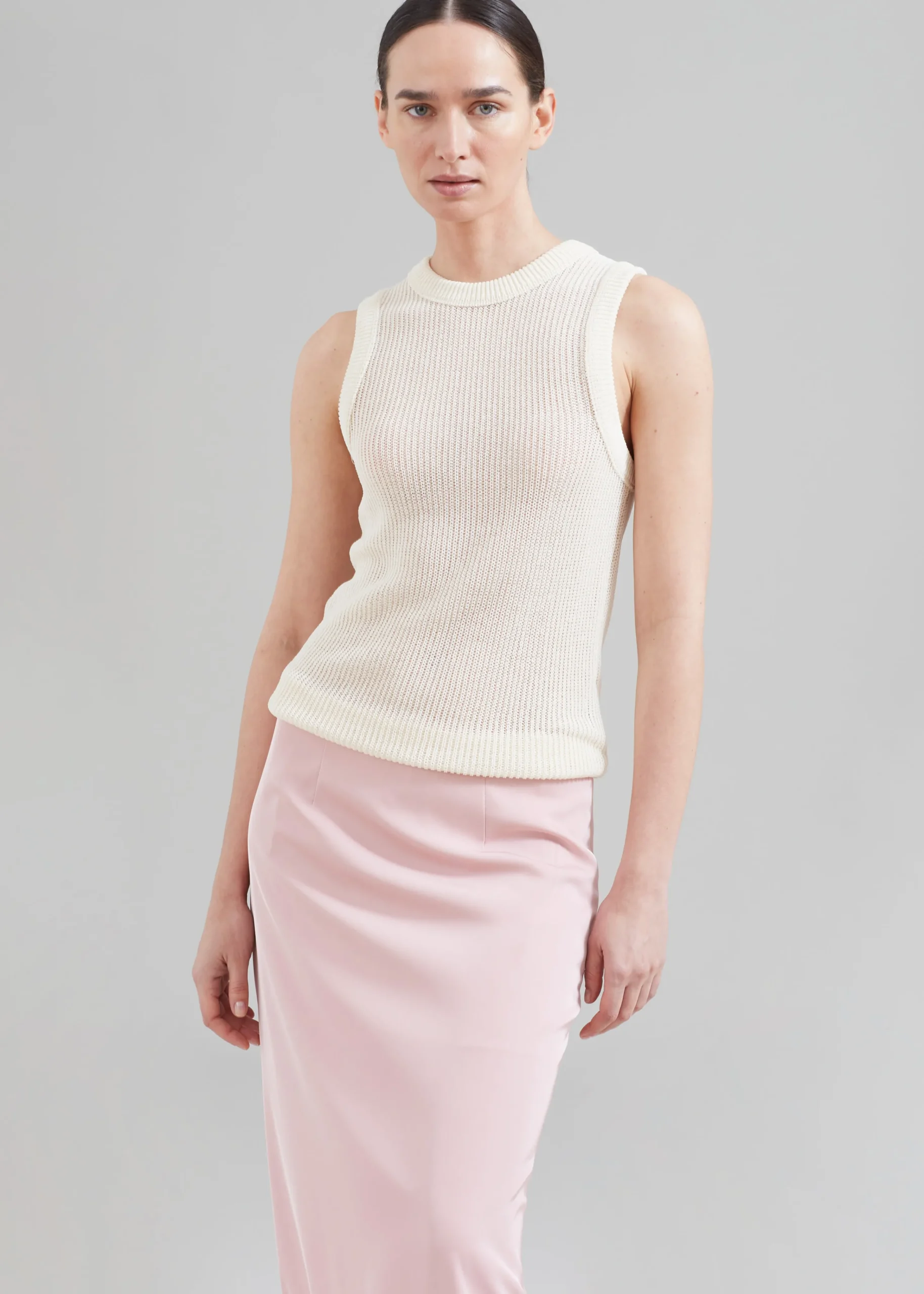 The Frankie Shop Low Classic Resort Sleeveless Top Cream New