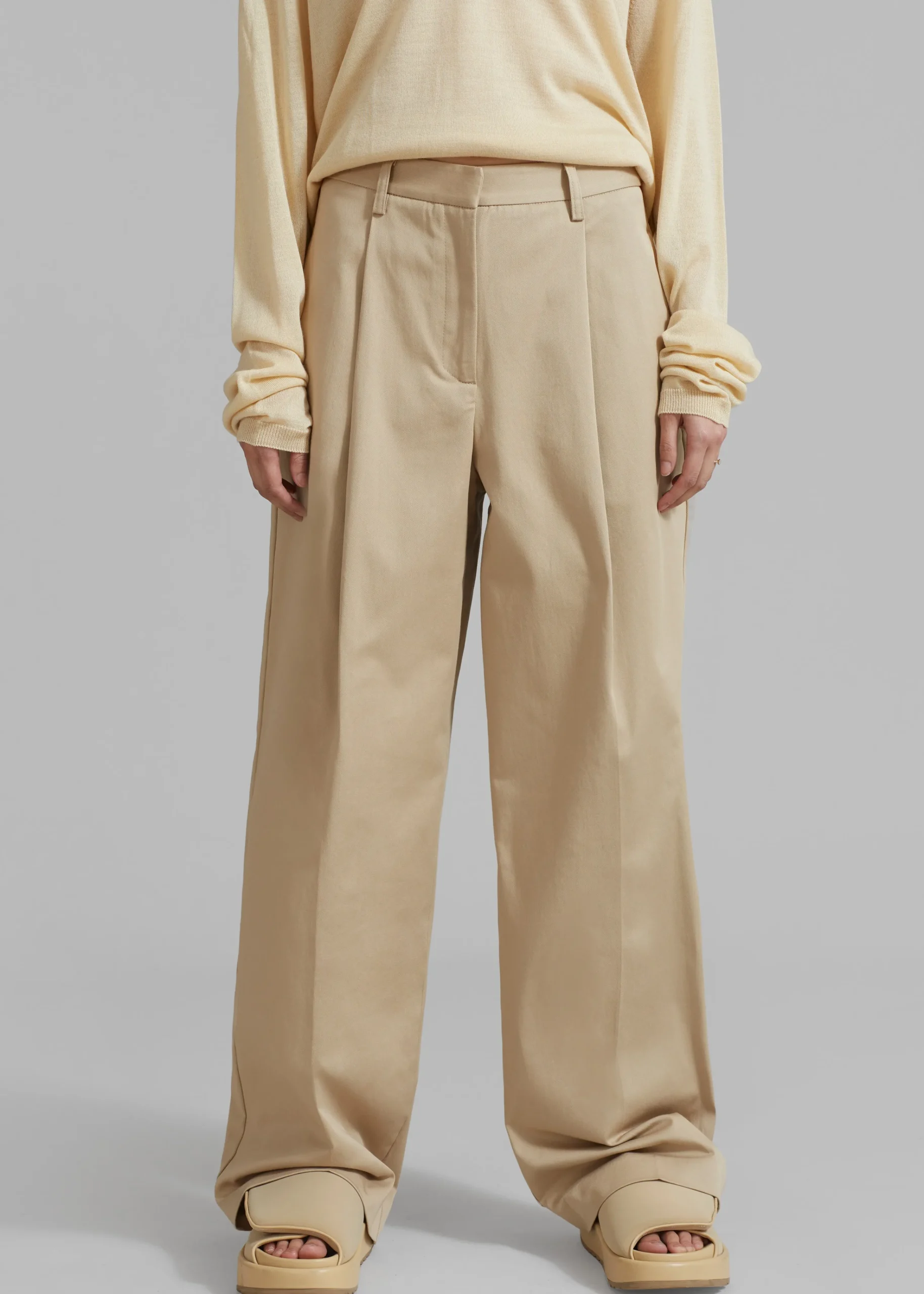The Frankie Shop Matteau Summer Chino Sand Clearance