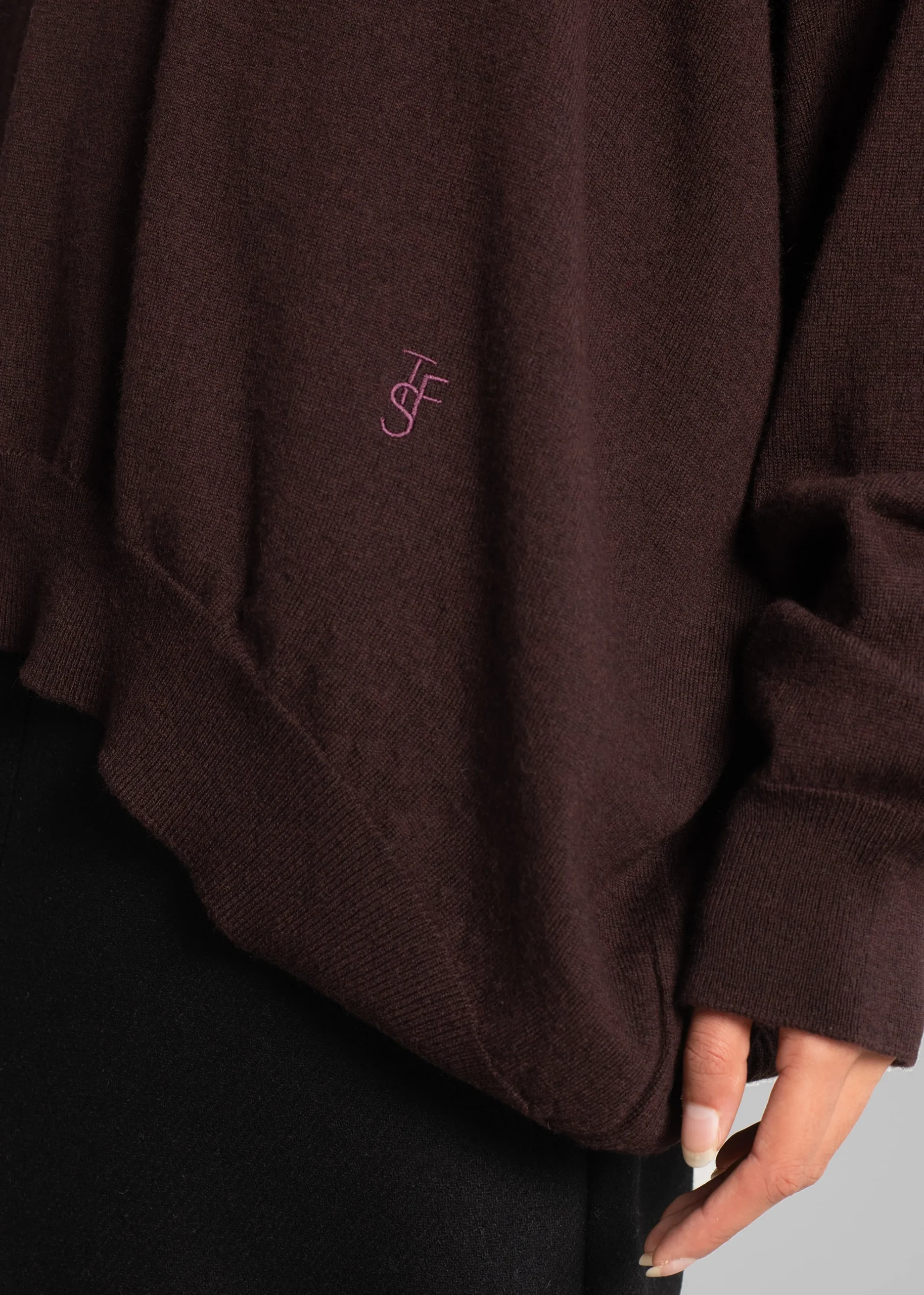 The Frankie Shop Meriel Polo Sweater Chocolate Plum Online