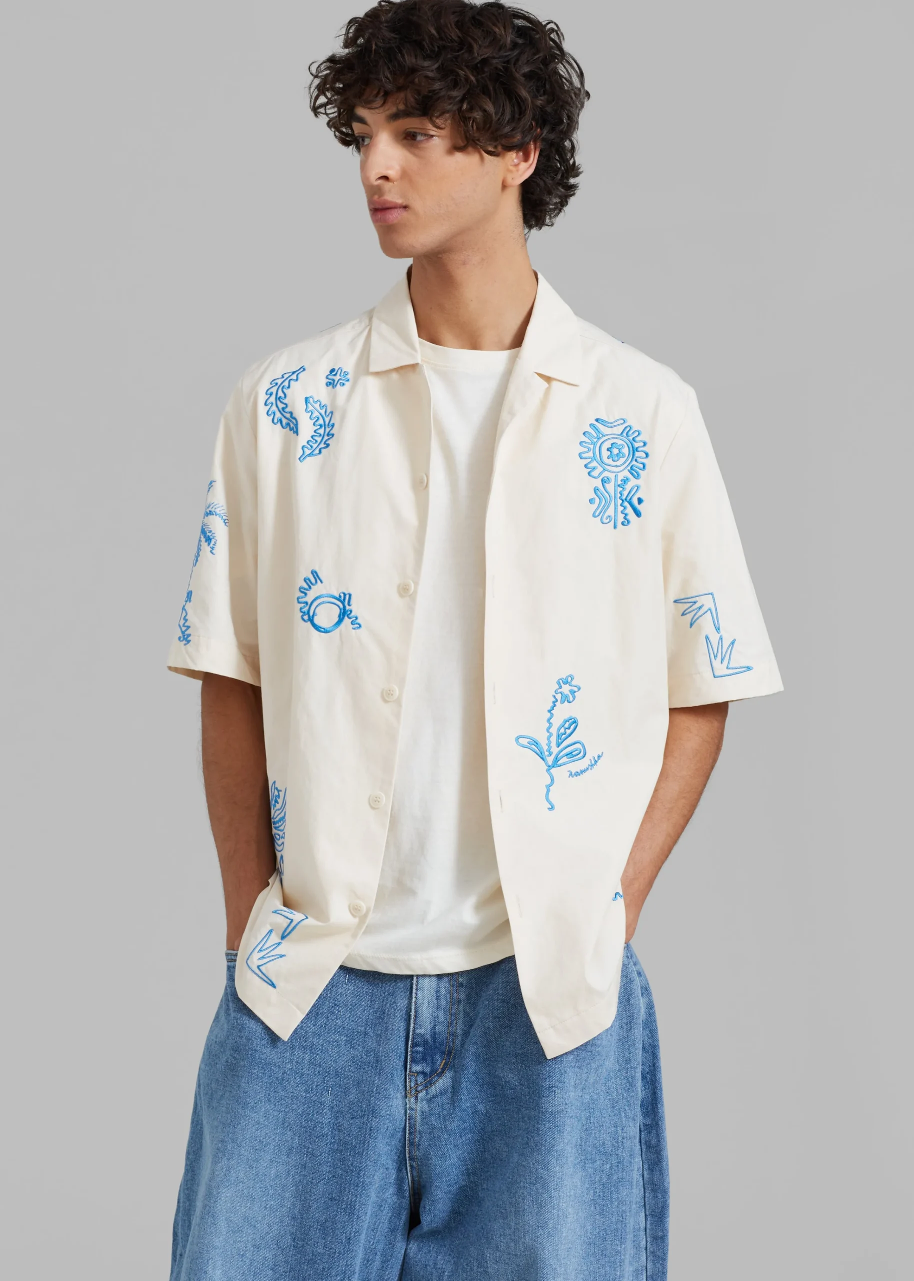 The Frankie Shop Nanushka Bodil Camp Shirt Creme Hot
