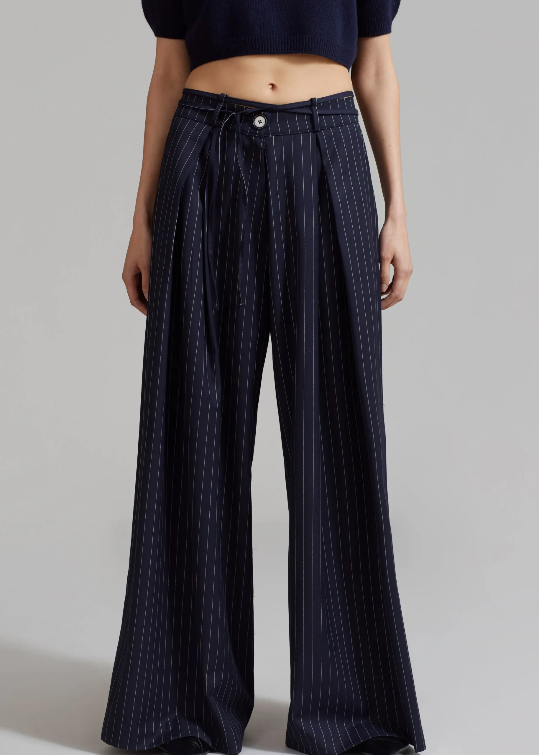 The Frankie Shop Noor Wide Pants Navy Pinstripe Hot