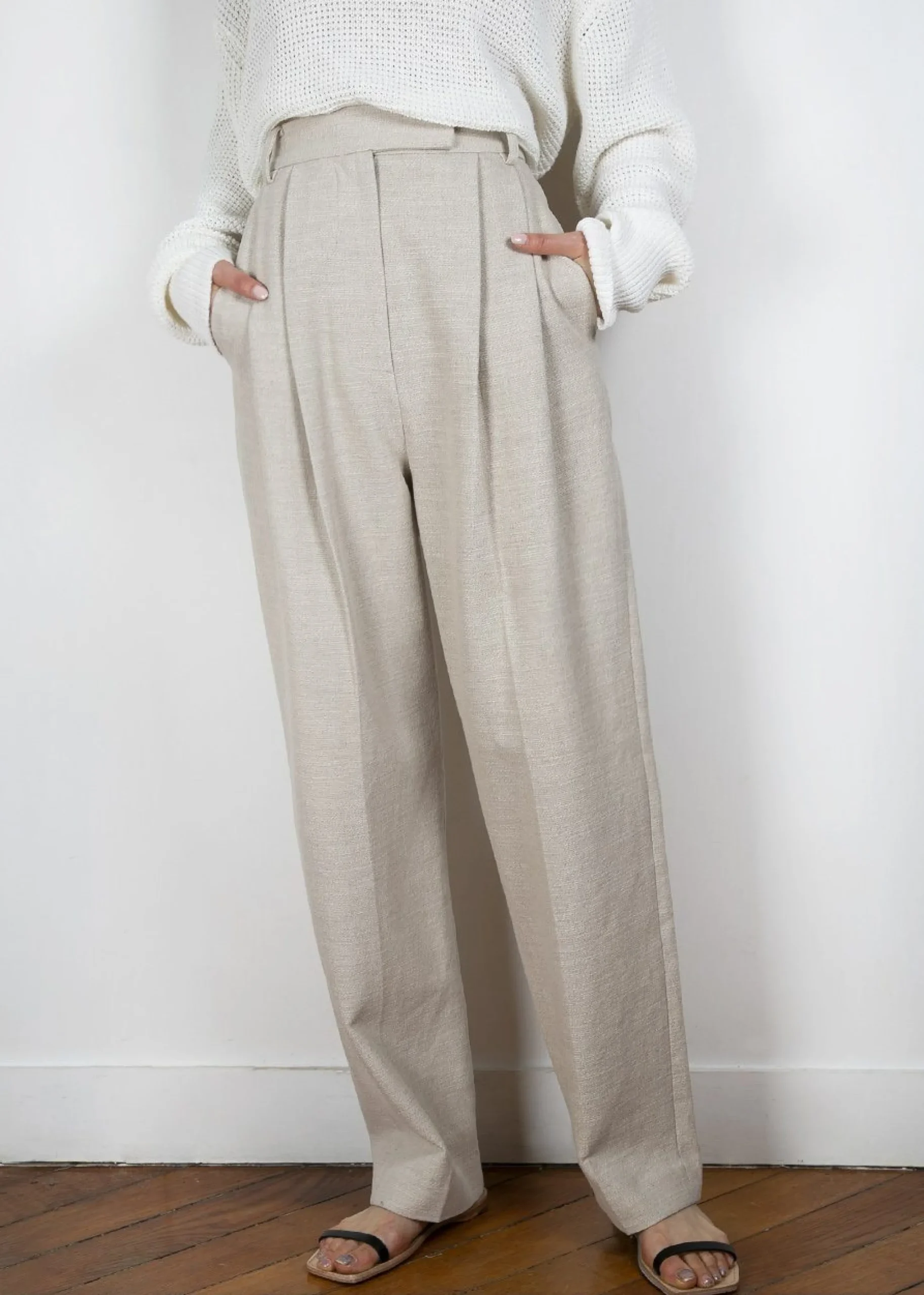 The Frankie Shop Pace Pleated Linen Blend Pants Sand