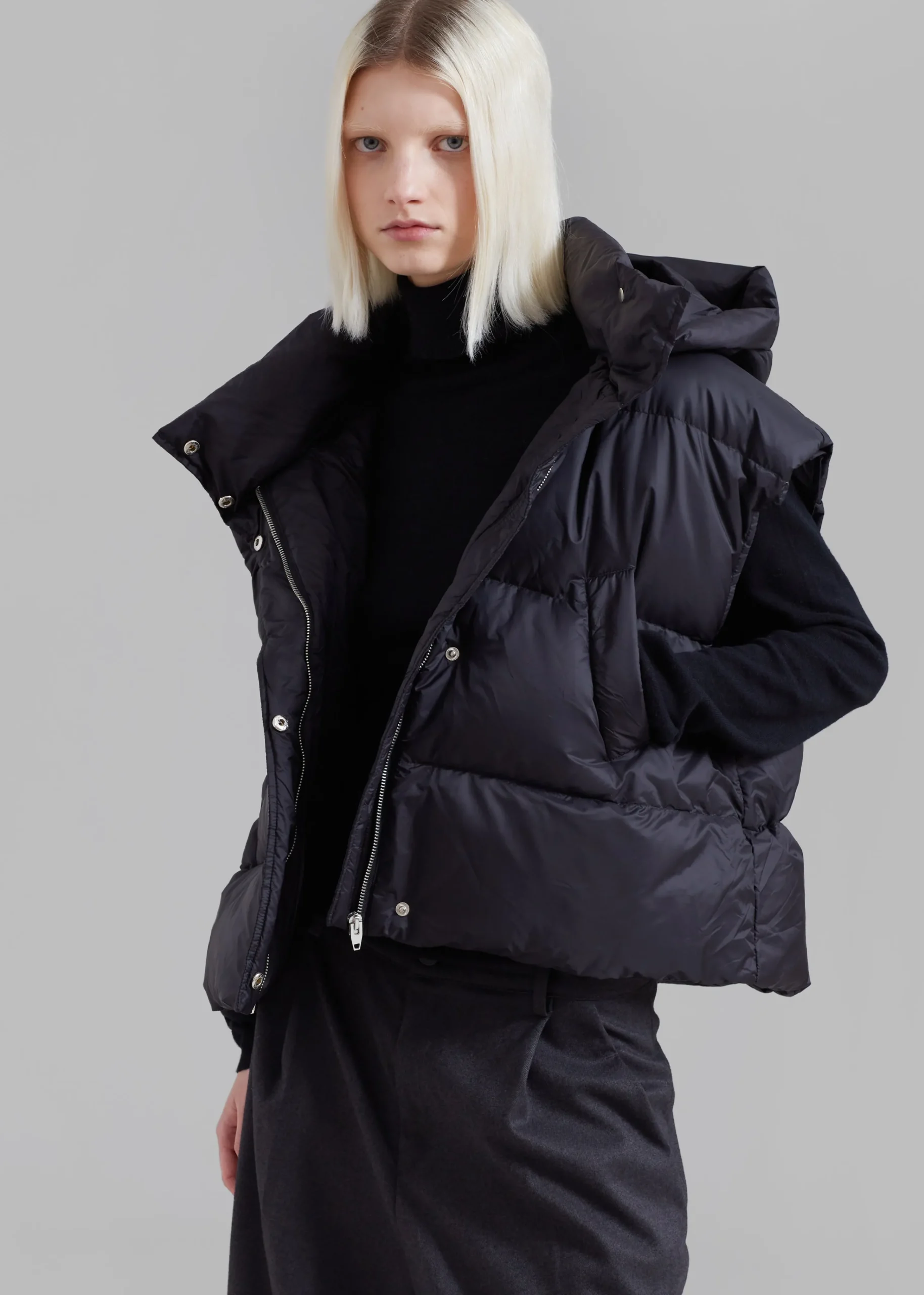 The Frankie Shop Prague Puffer Hoodie Vest Black Sale