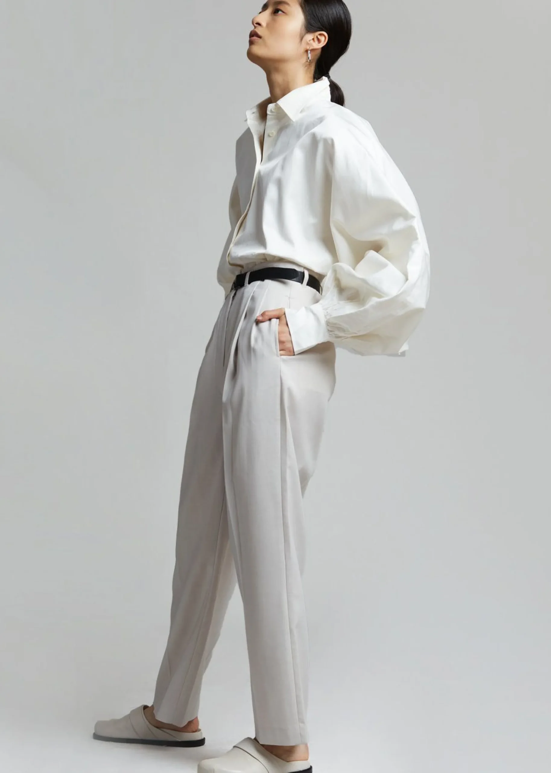 The Frankie Shop Sabi Blouse Ivory Hot