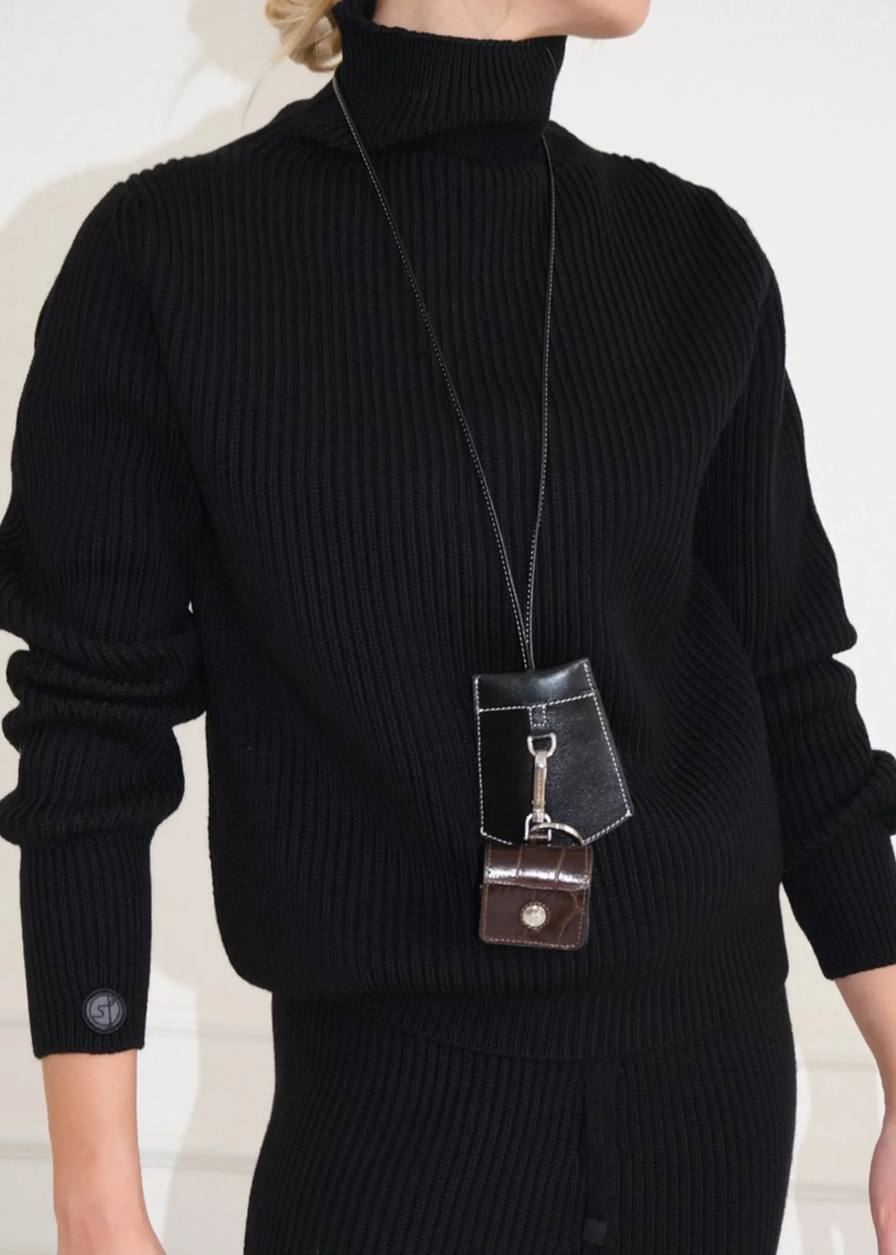 The Frankie Shop Saks Potts Katya Keychain Black Hot