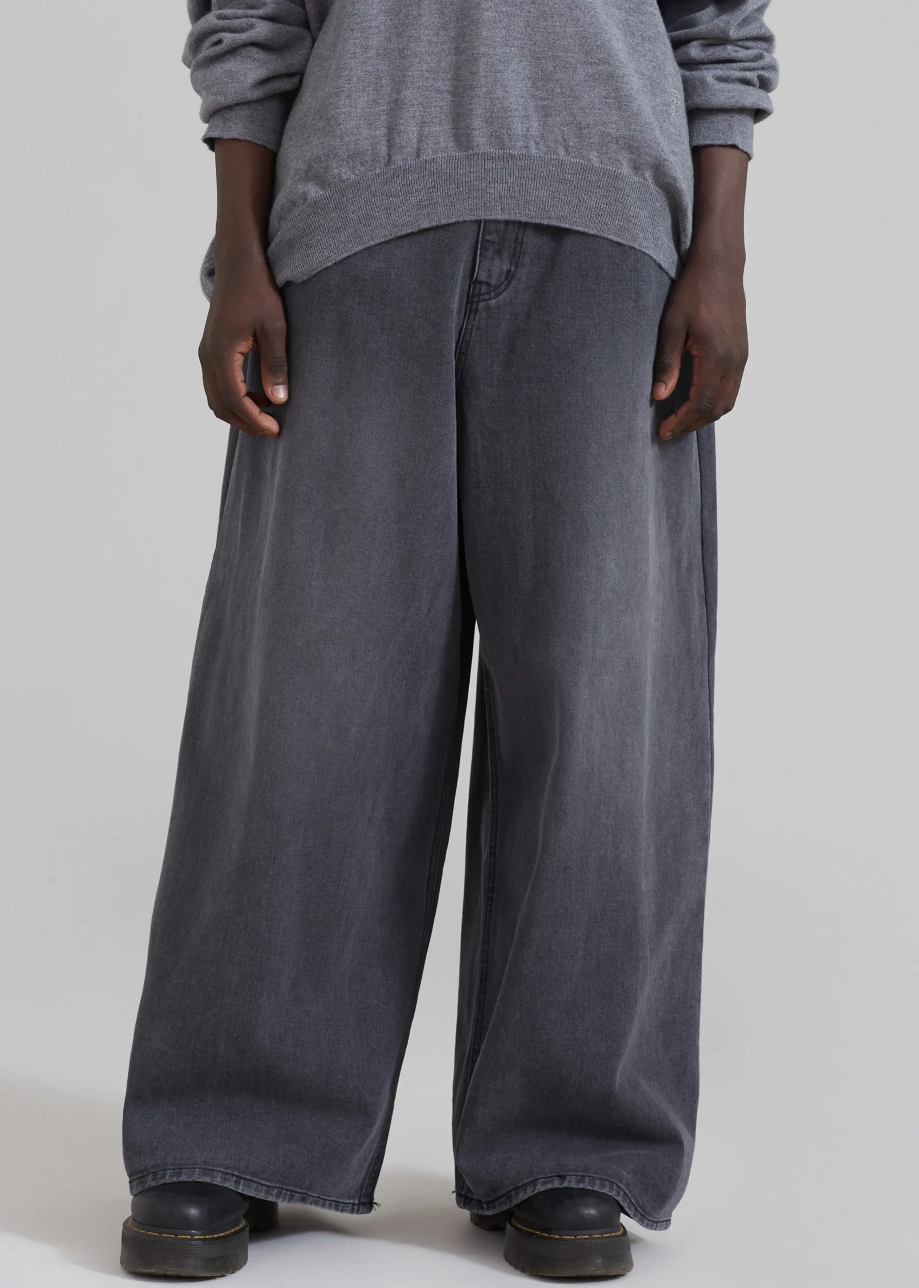 The Frankie Shop Sasha Men Wide Leg Jeans Dark Grey Outlet