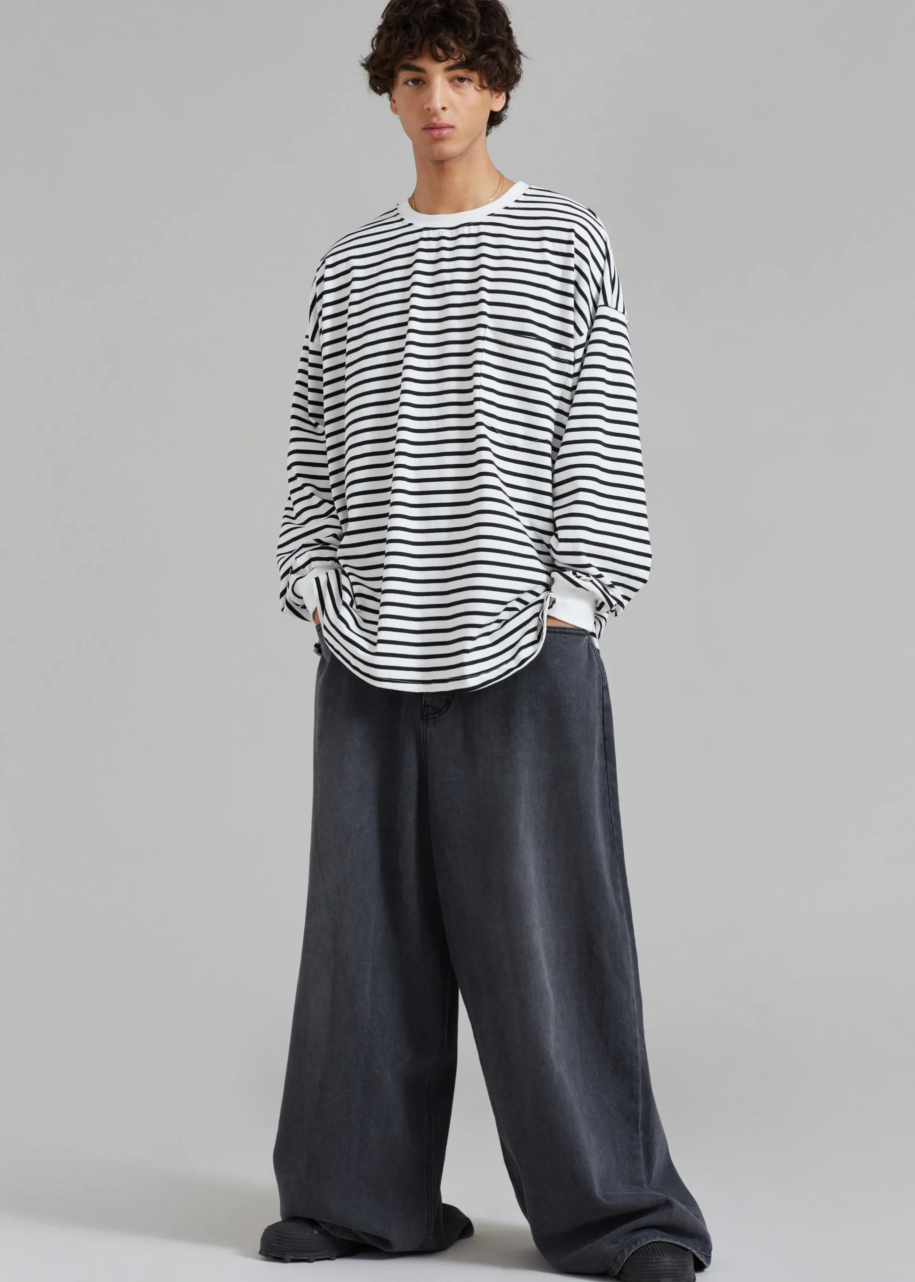 The Frankie Shop Sasha Men Wide Leg Jeans Dark Grey Outlet