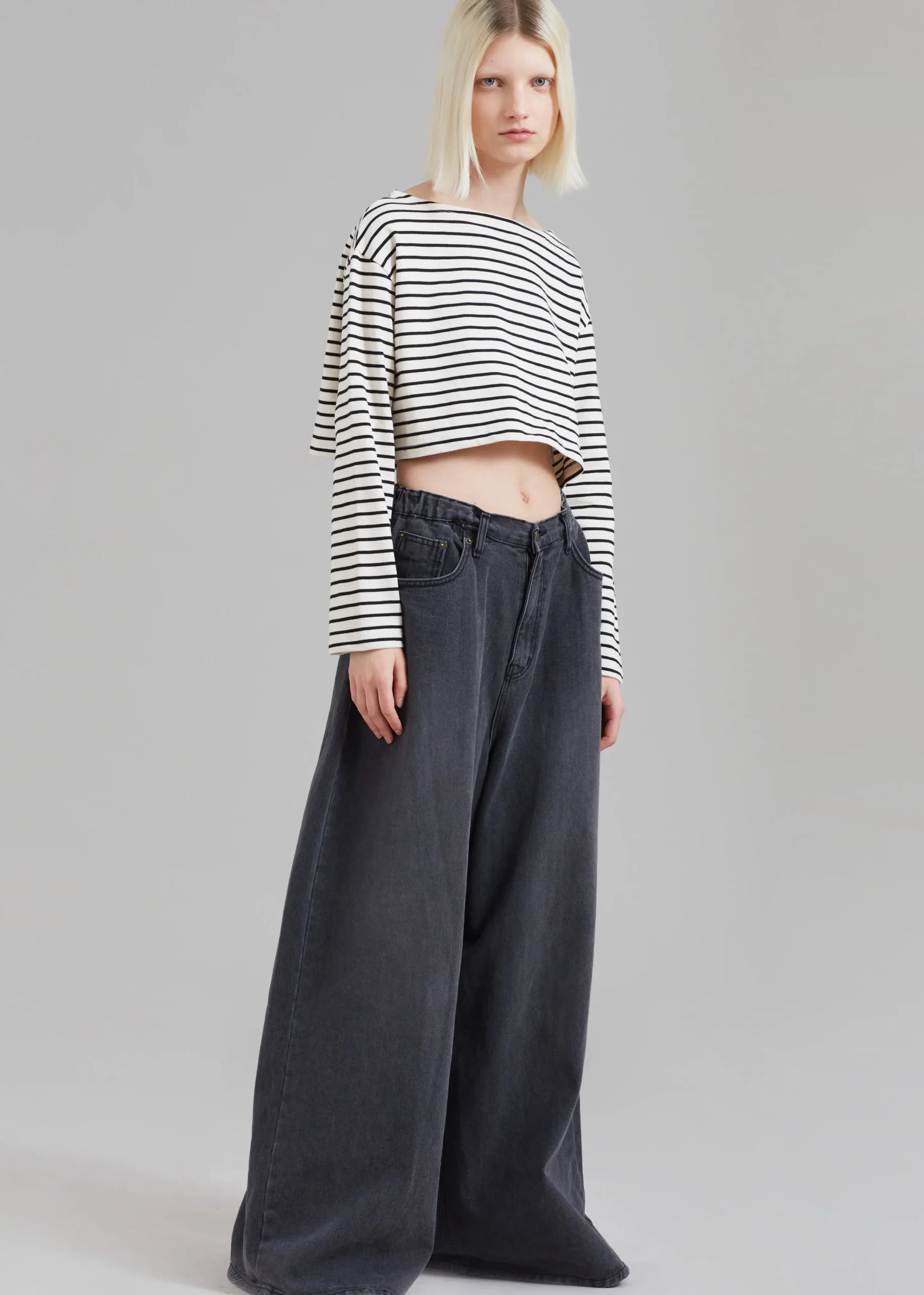 The Frankie Shop Sasha Wide Leg Jeans Dark Grey