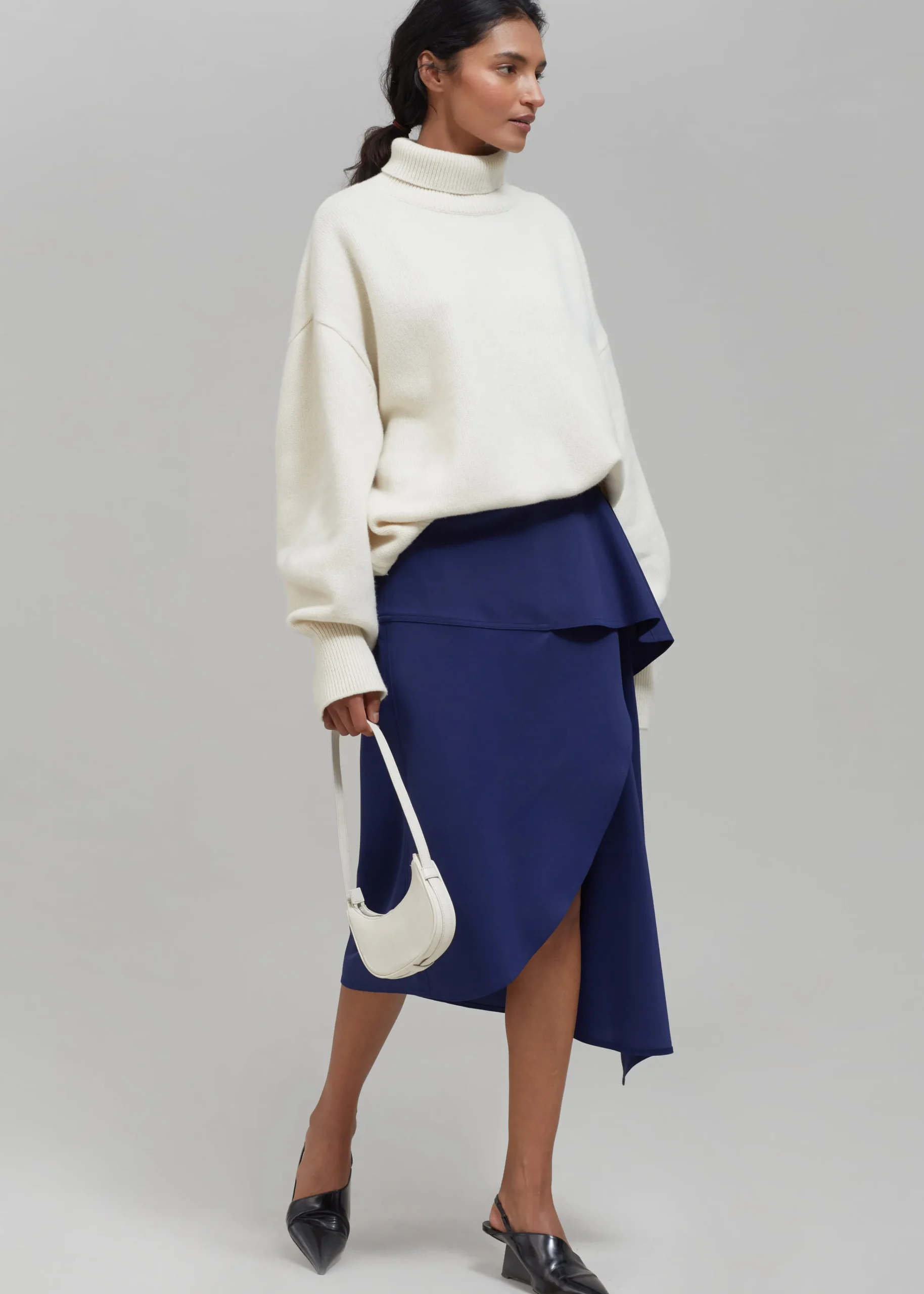 The Frankie Shop Shaw Mini Crescent Bag Cream Discount