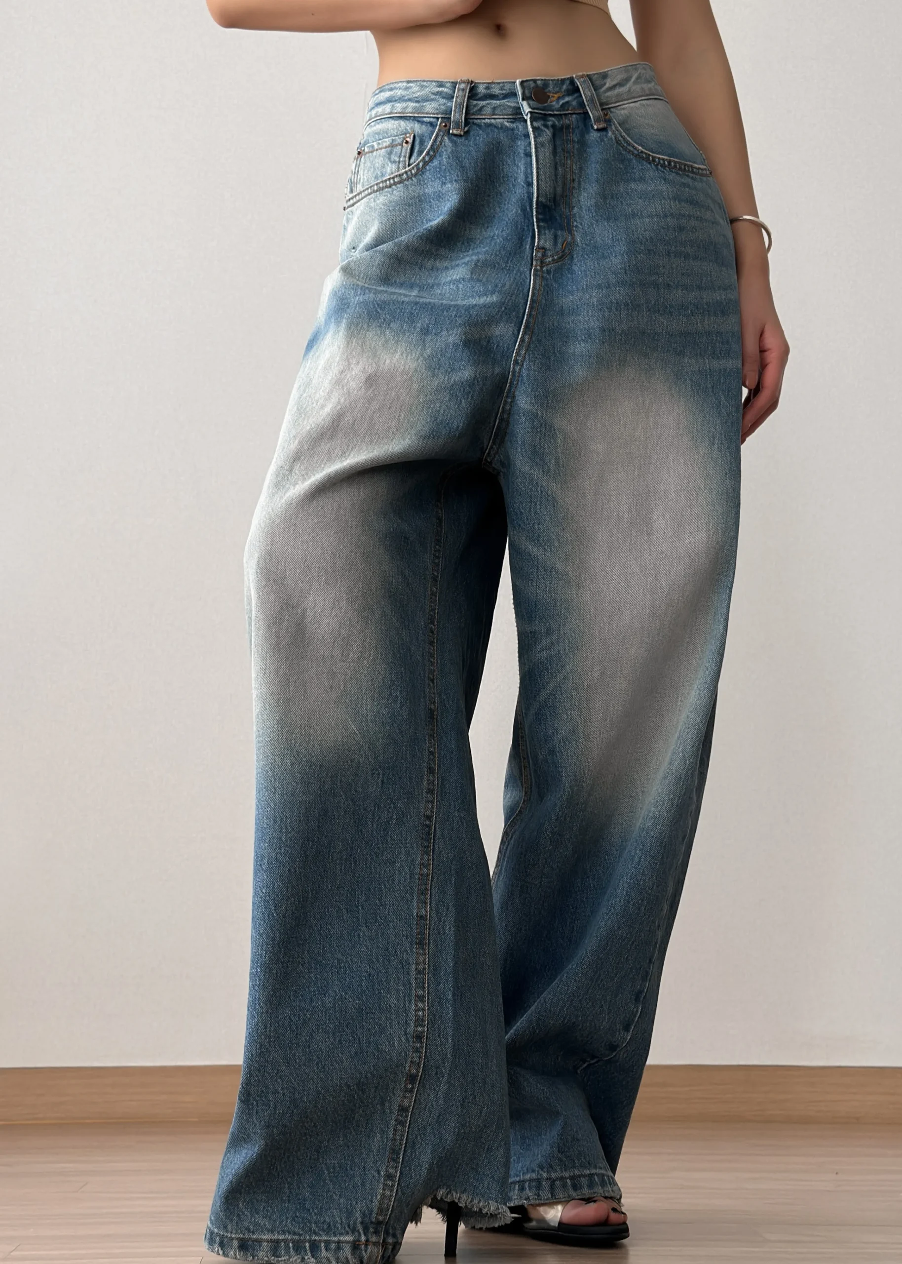 The Frankie Shop Tanner Bleach Jeans Worn Wash Clearance