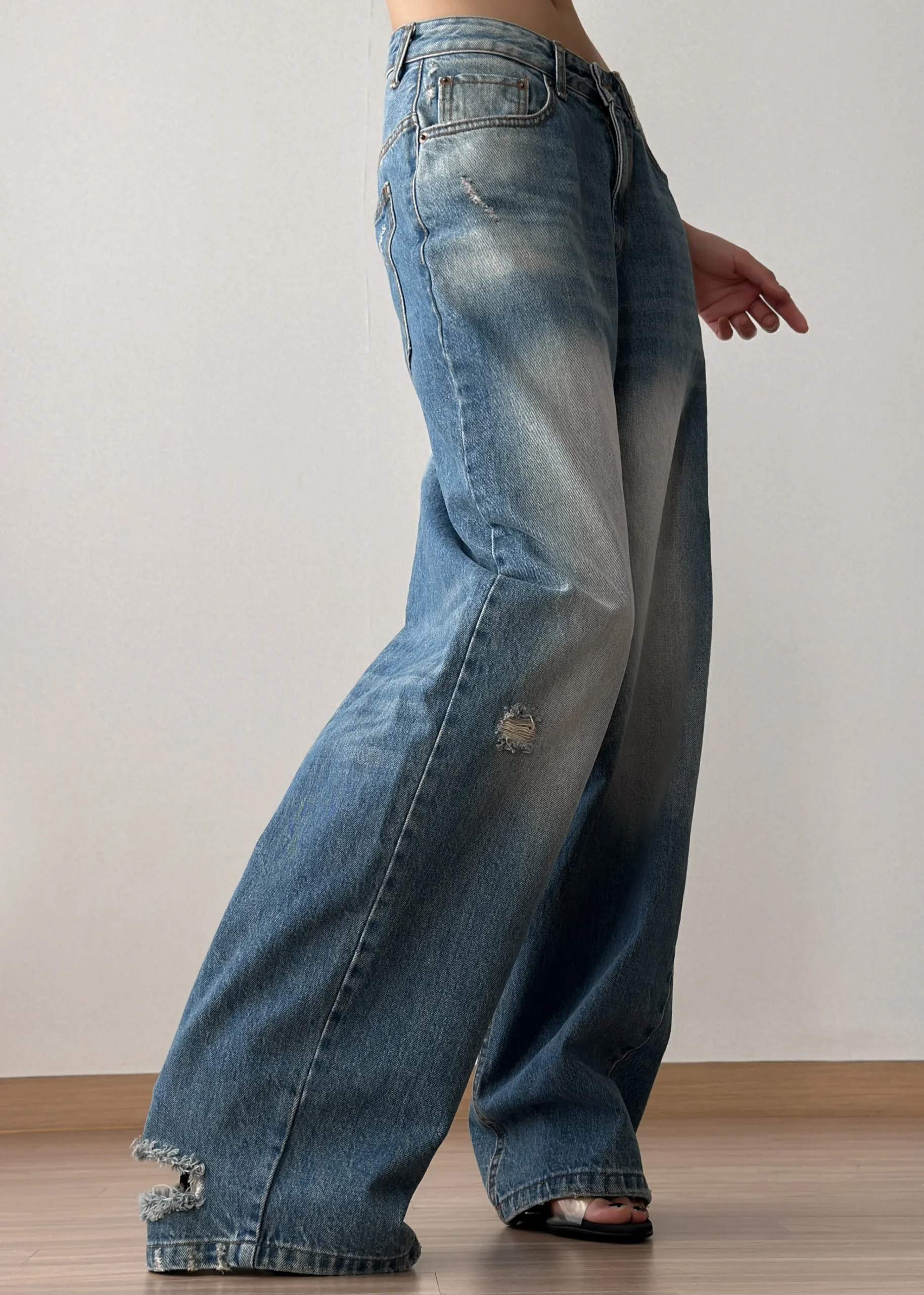 The Frankie Shop Tanner Bleach Jeans Worn Wash Clearance
