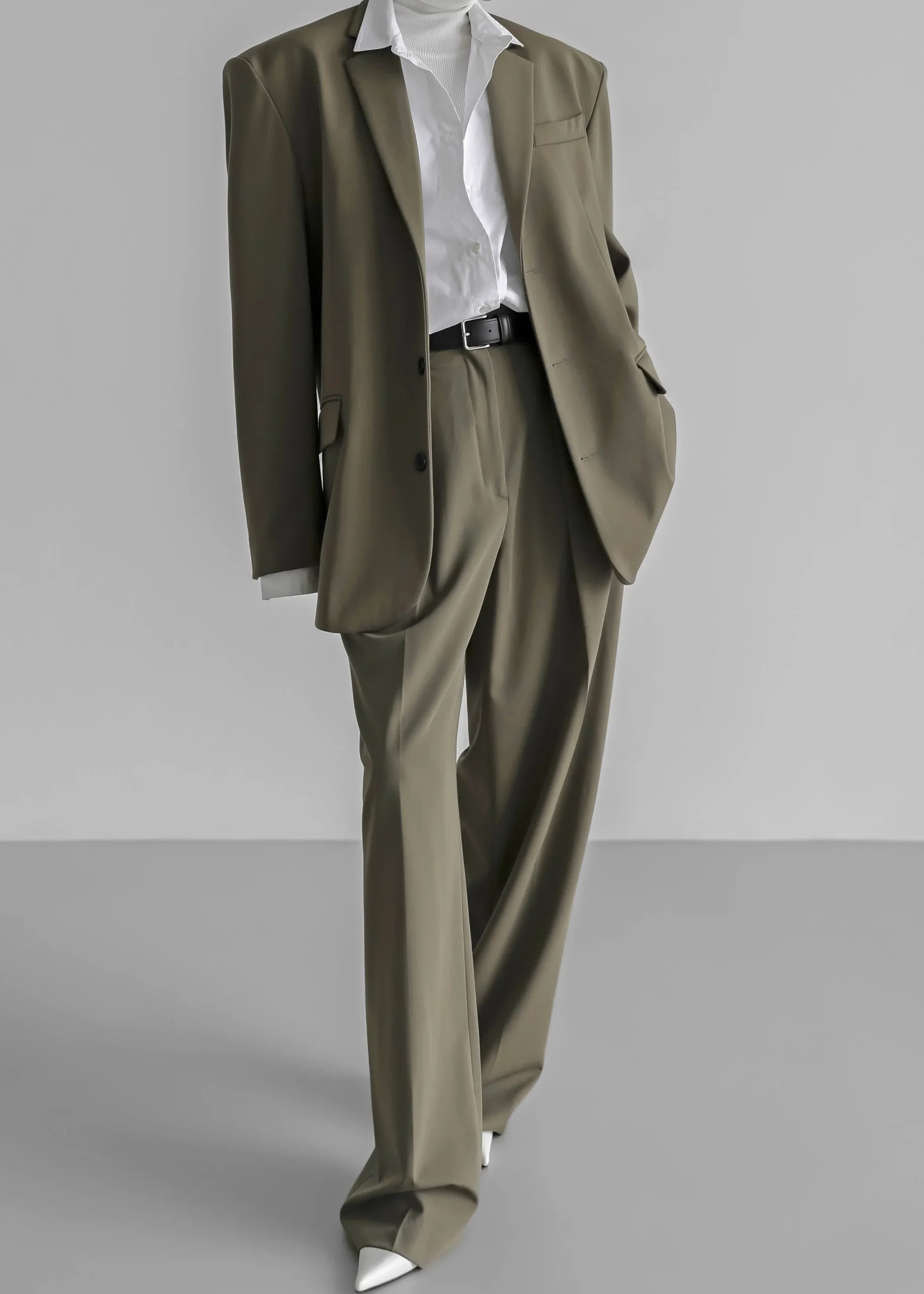 The Frankie Shop Tansy Oversized Blazer Olive