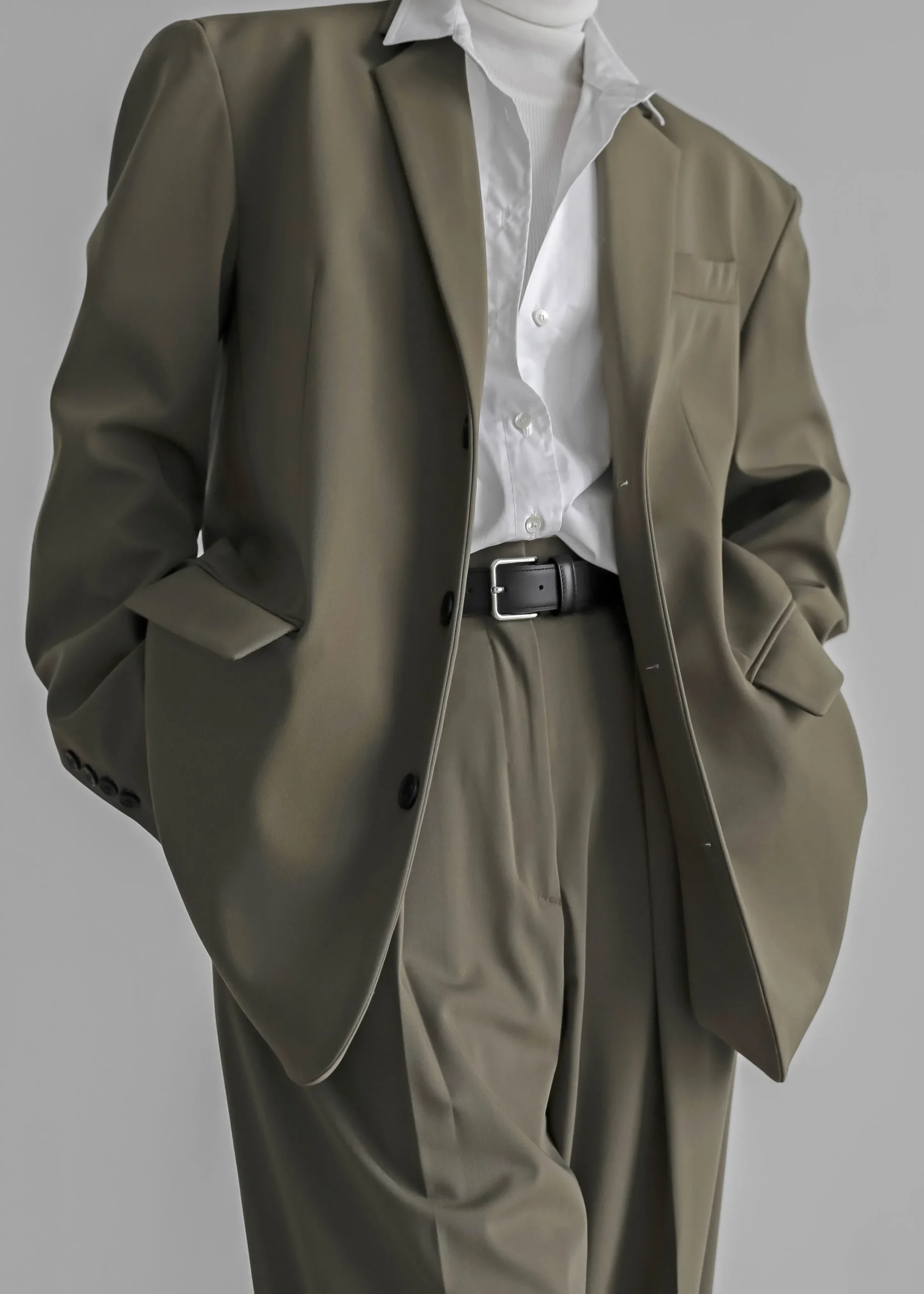 The Frankie Shop Tansy Oversized Blazer Olive