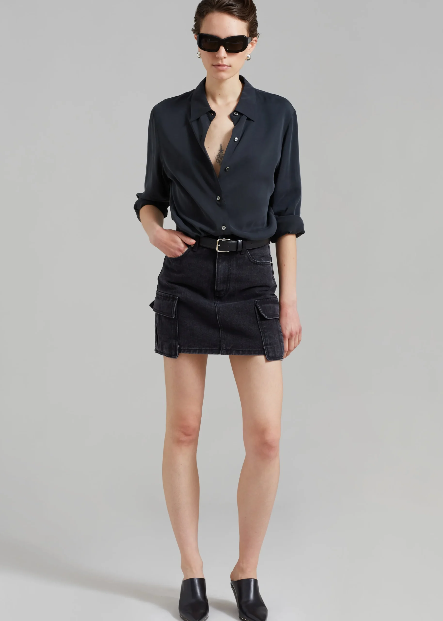 The Frankie Shop Taylor Denim Cargo Skirt Faded Black Wash Sale