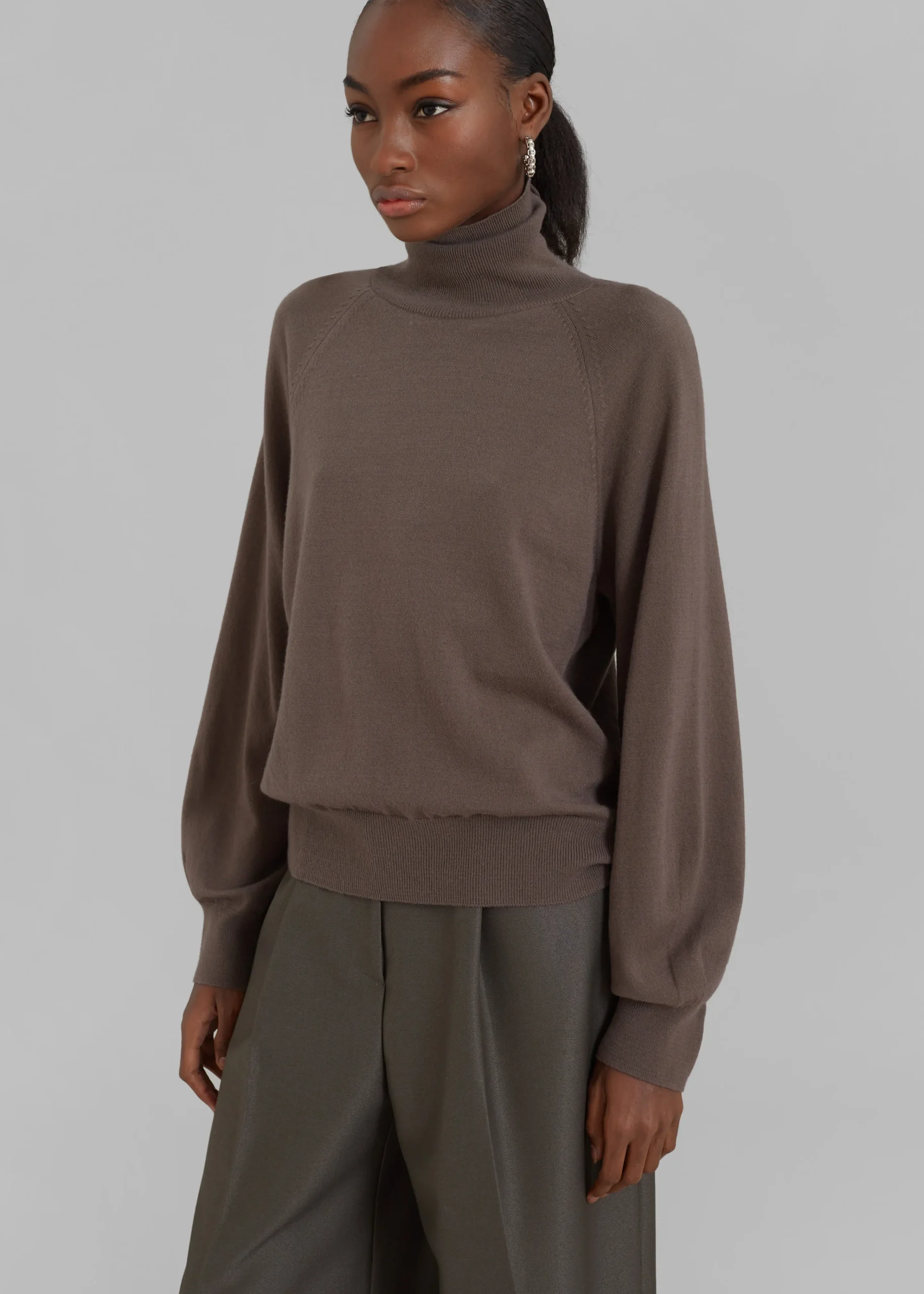 The Frankie Shop Variel Turtleneck Sweater Brown Discount