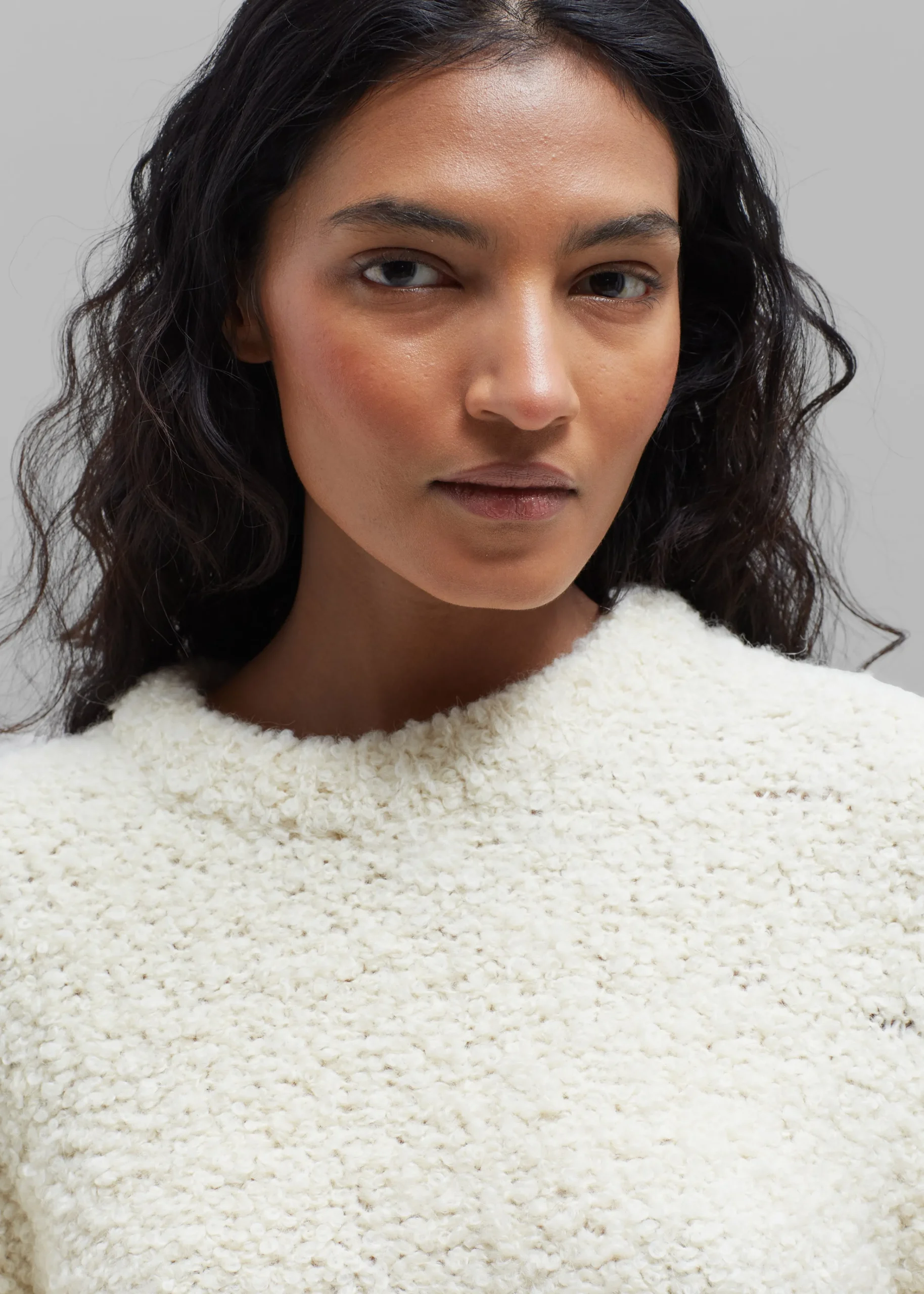 The Frankie Shop Vilo Boucle Sweater Cream Hot