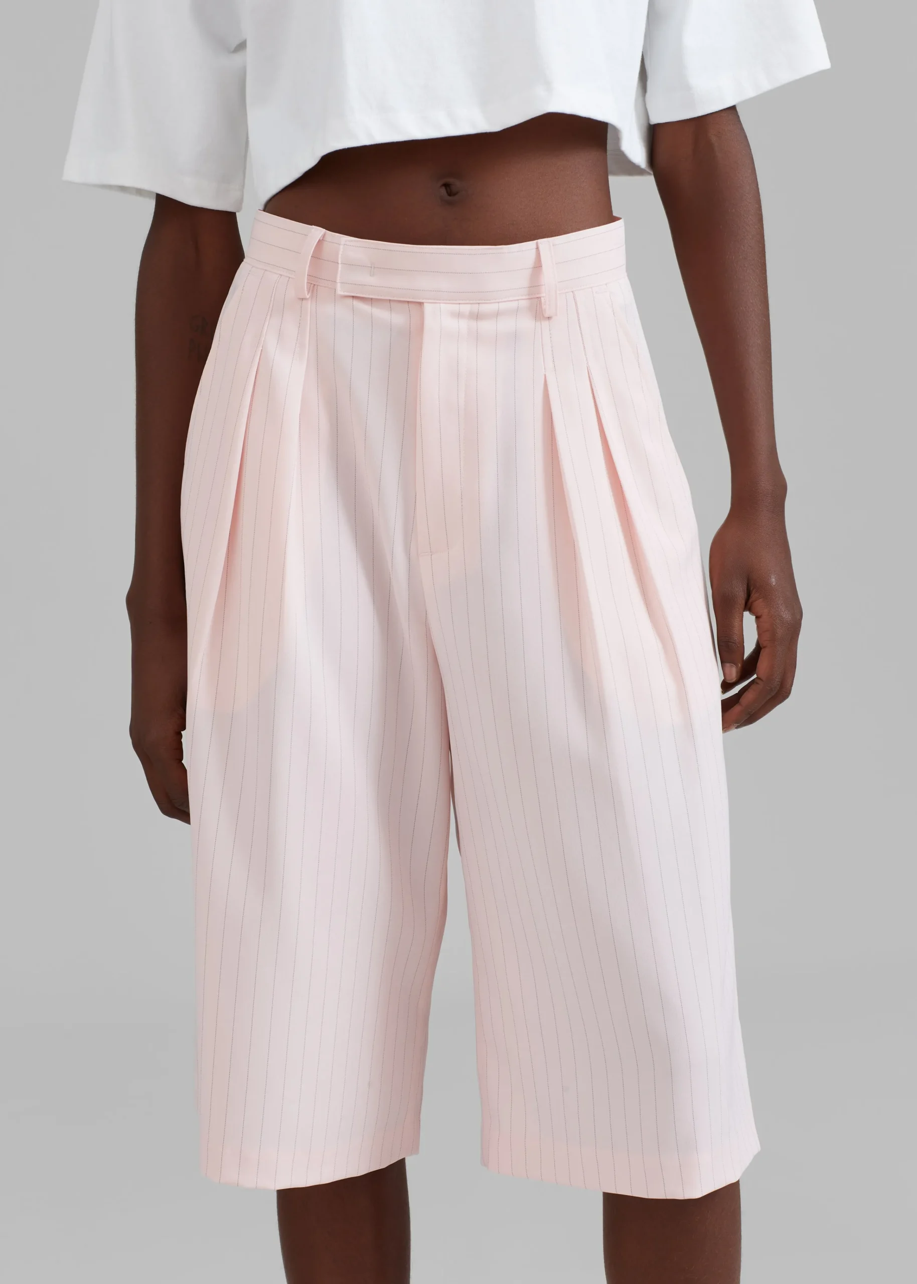 The Frankie Shop Vivian Fluid Pleated Bermuda Shorts Pink Pinstripe