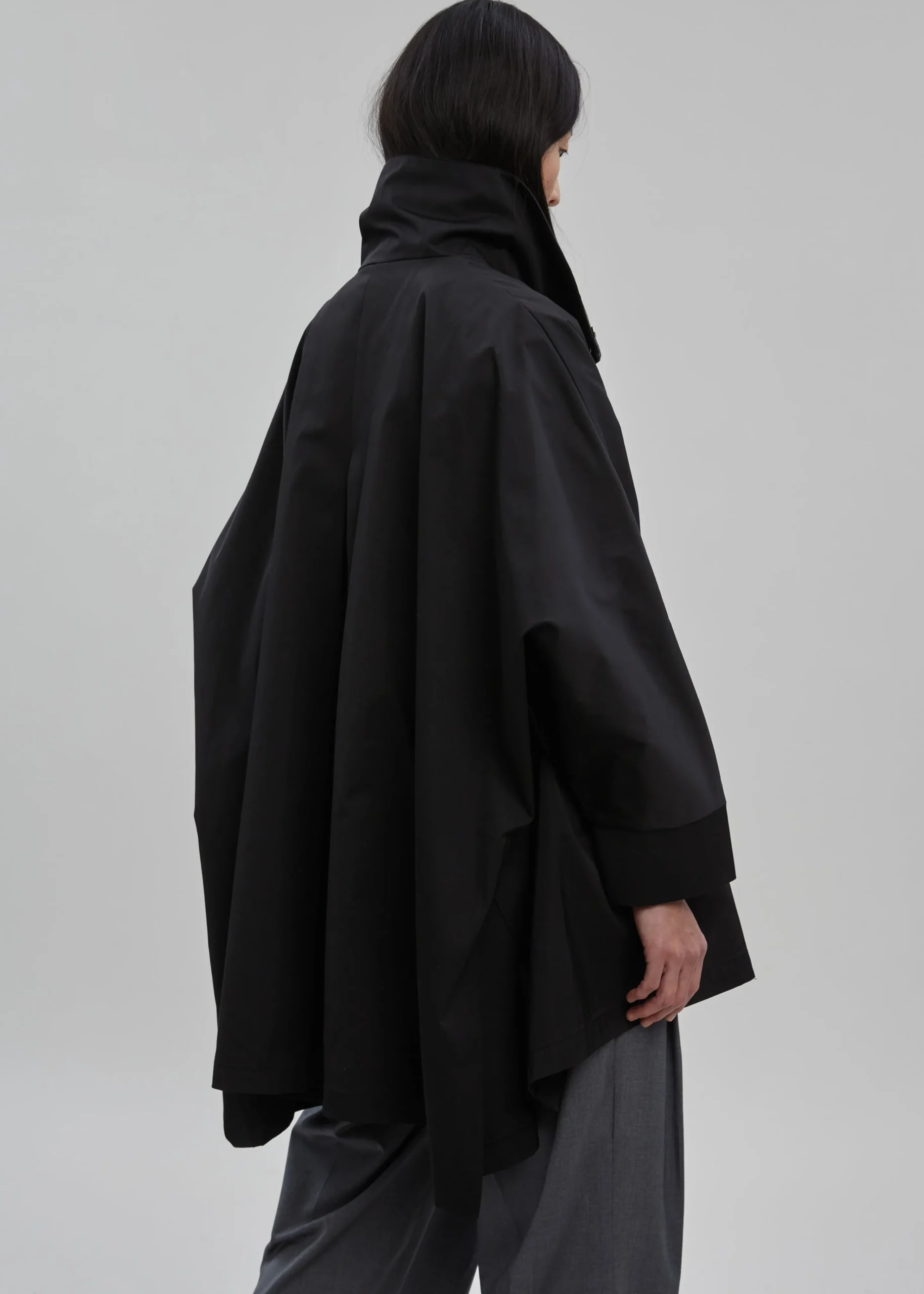 The Frankie Shop Yviche Poncho Jacket Black Outlet